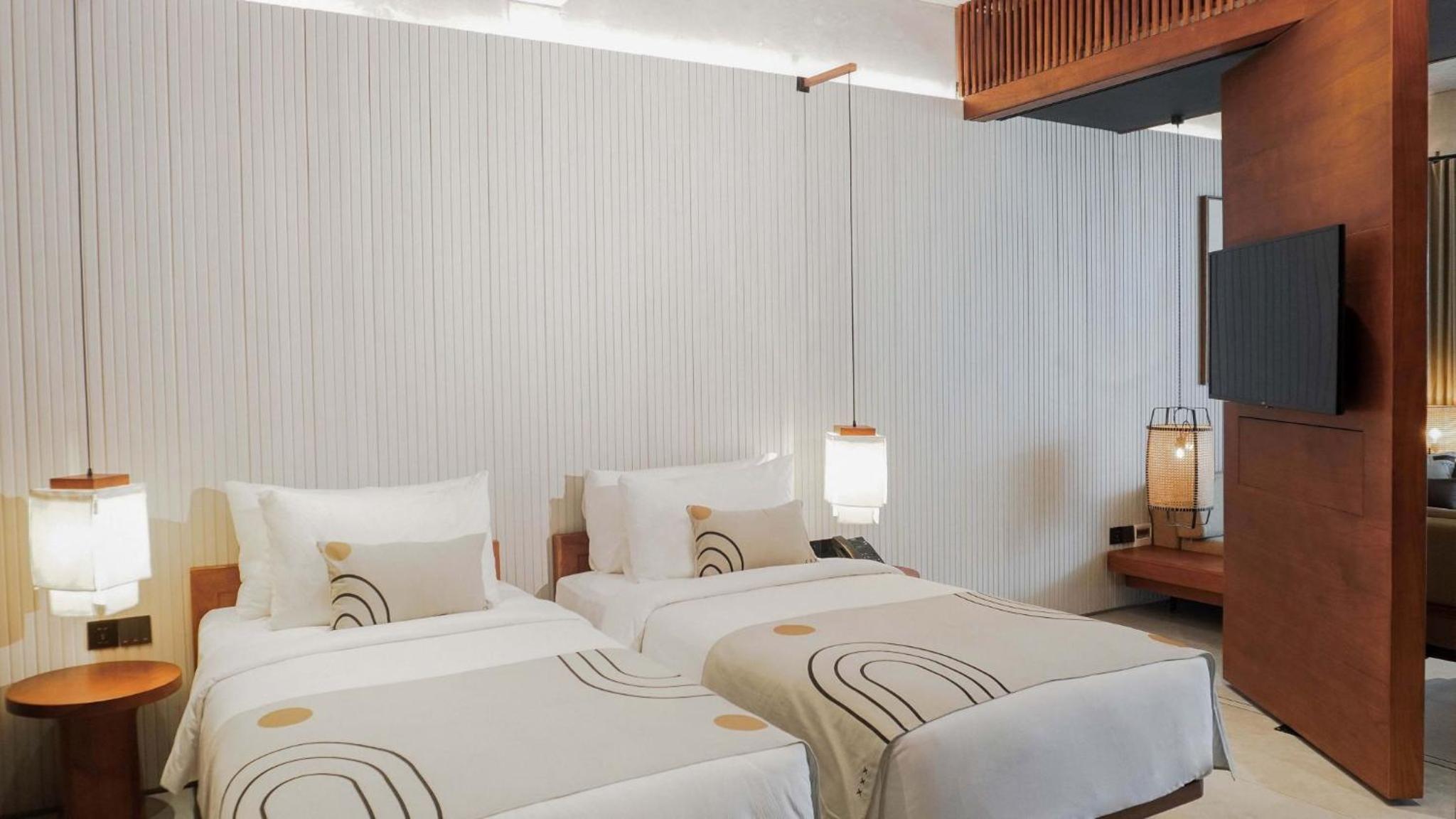 Premier Suite Plus Twin