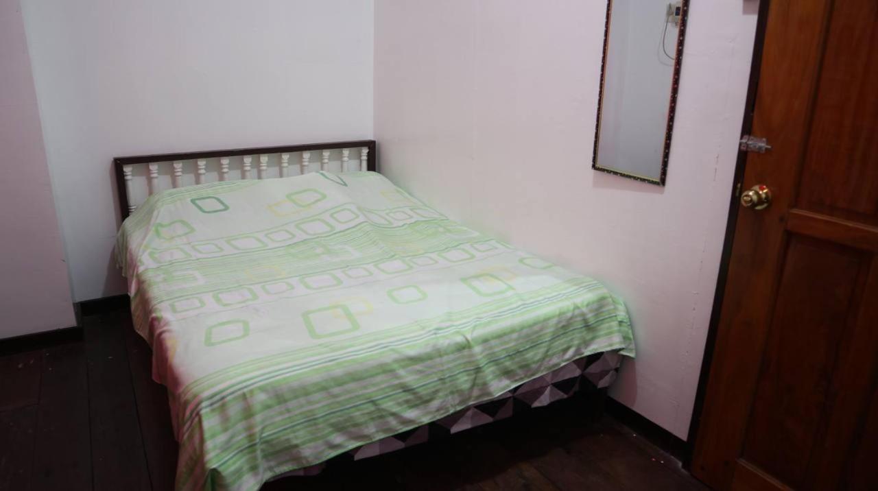 Standard Double Room - Photo 2