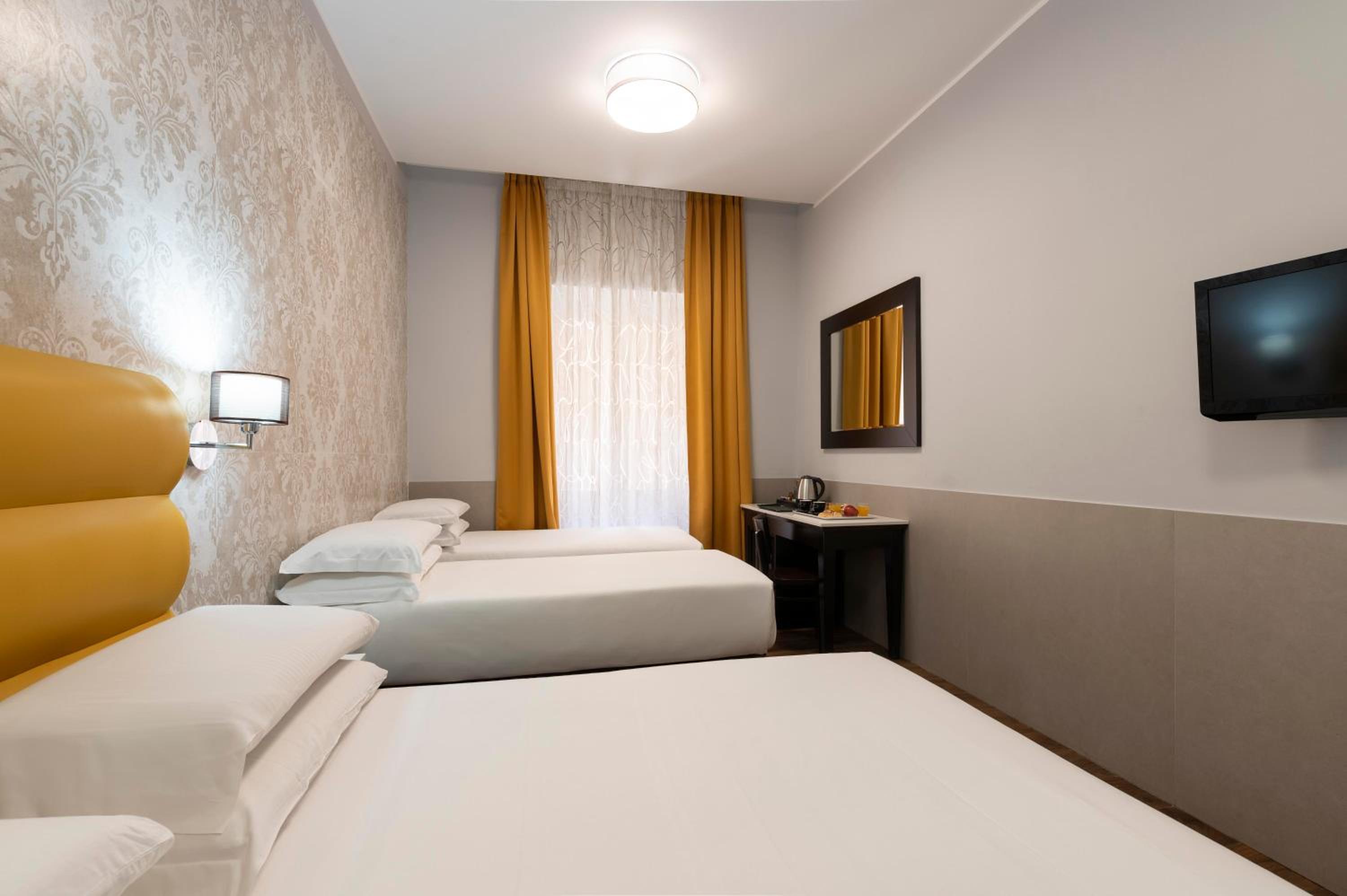 Deluxe Quadruple Room