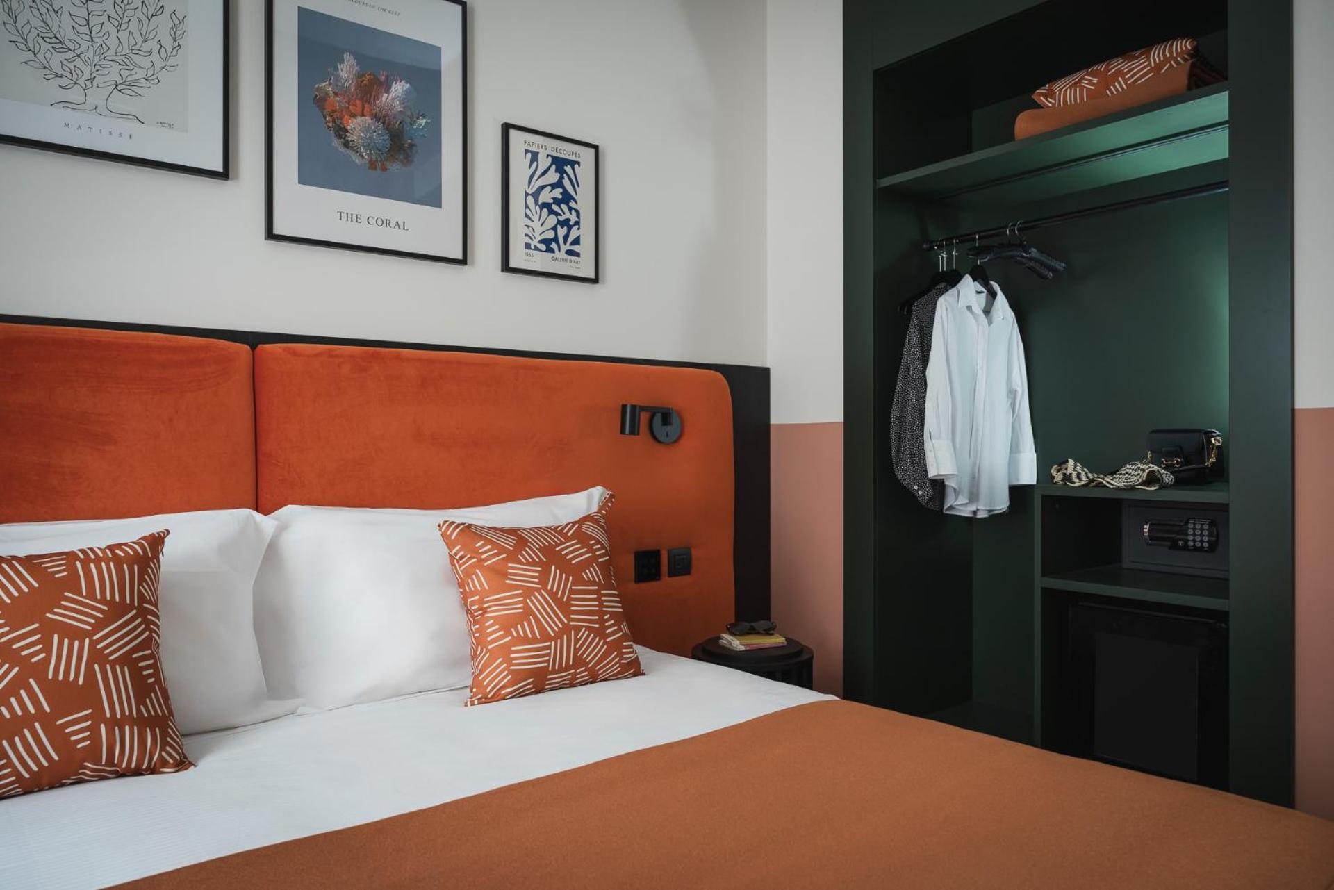 Standard Double Room - Photo 4
