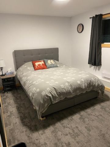Queen Room photo 1