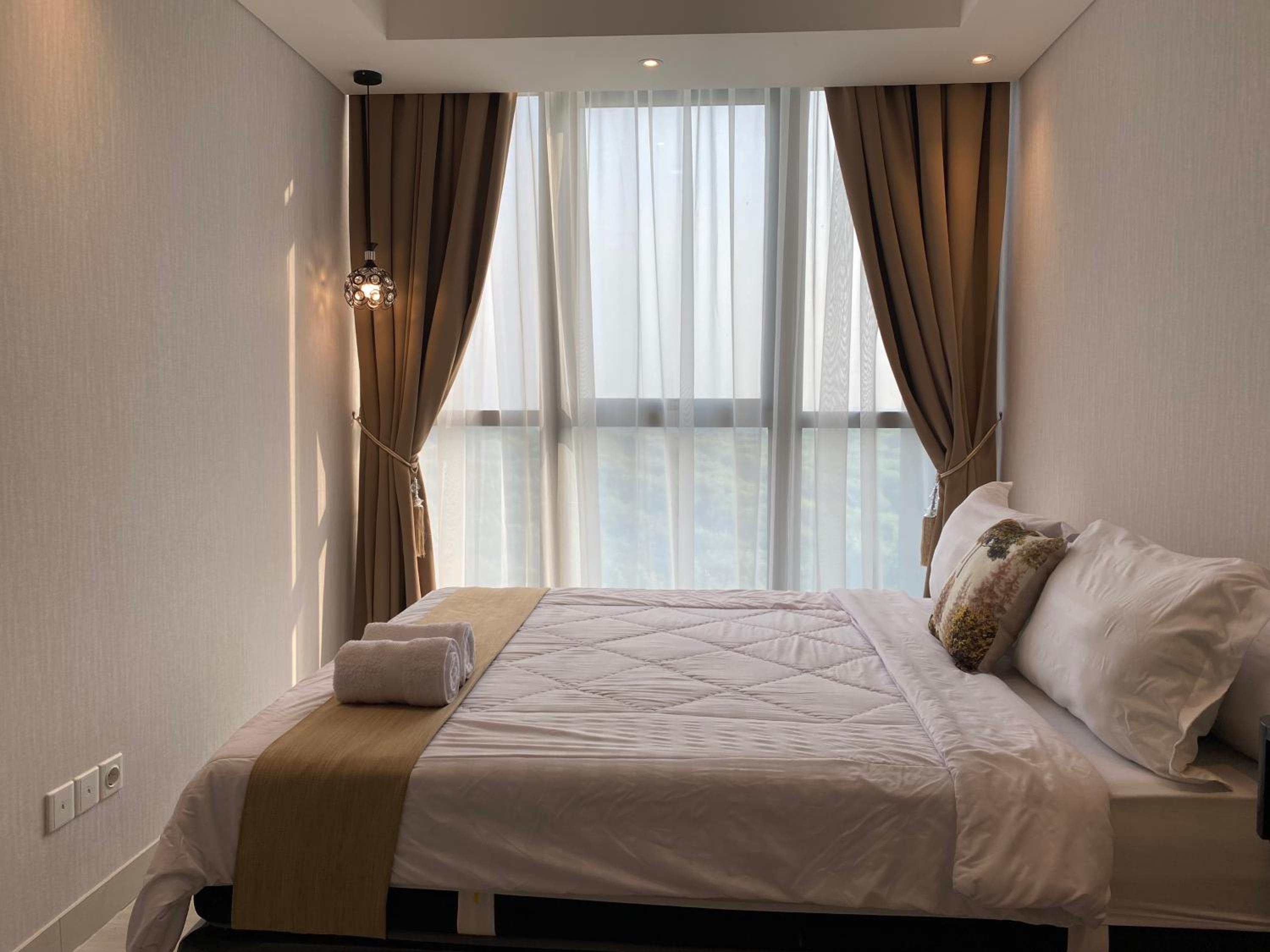 Two-Bedroom Apartment with Balcony and Terrace - Photo 1
