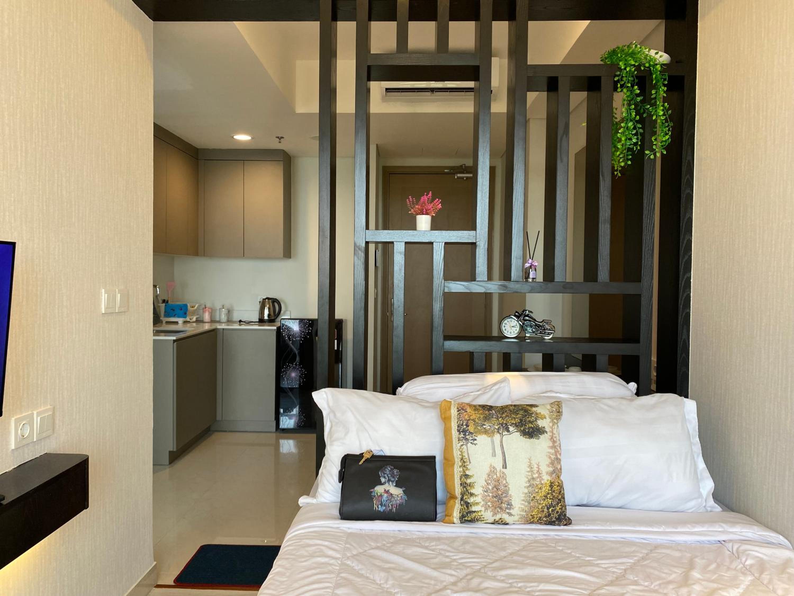 Two-Bedroom Apartment with Balcony and Terrace - Photo 17