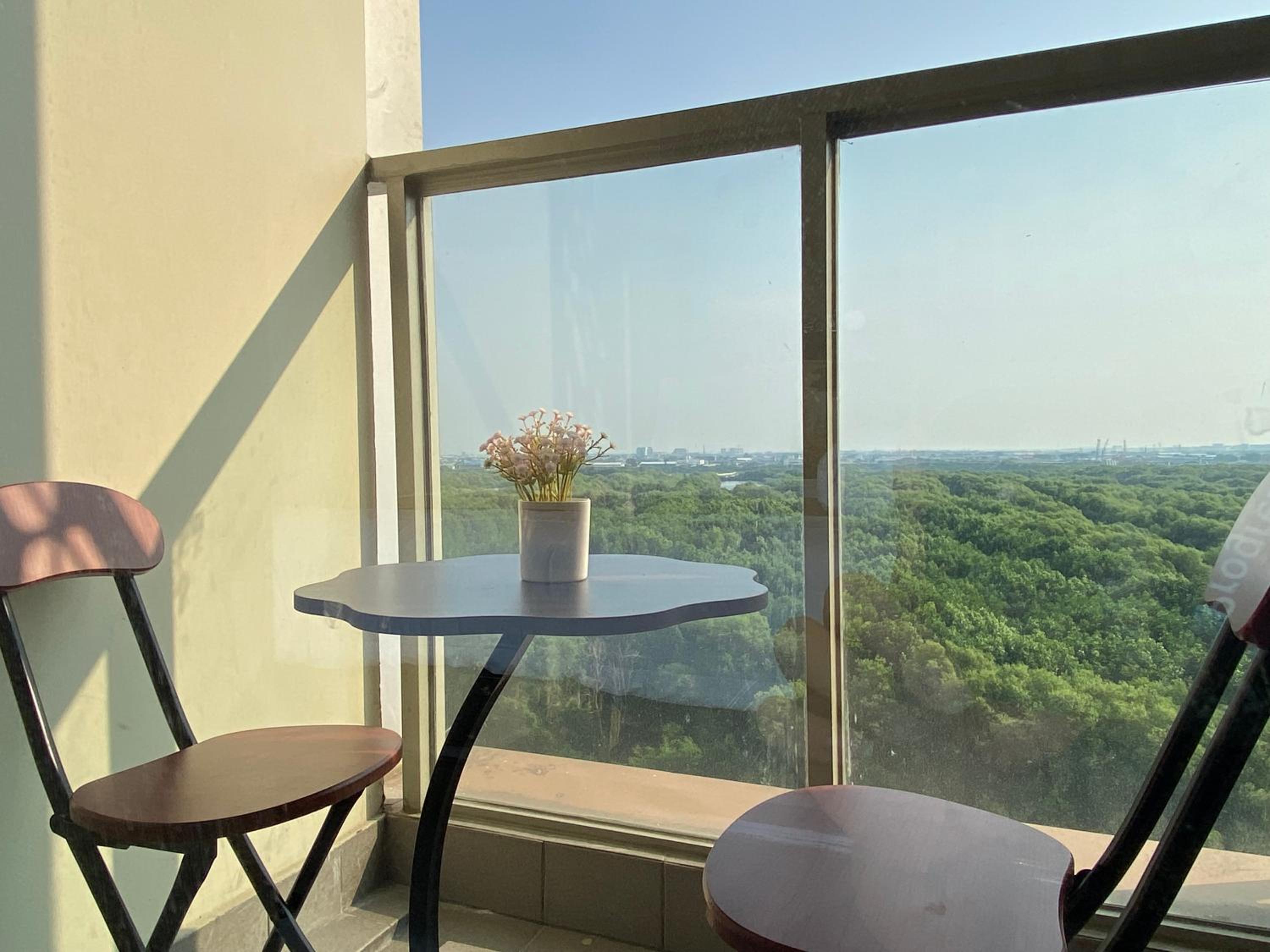 Two-Bedroom Apartment with Balcony and Terrace - Photo 21