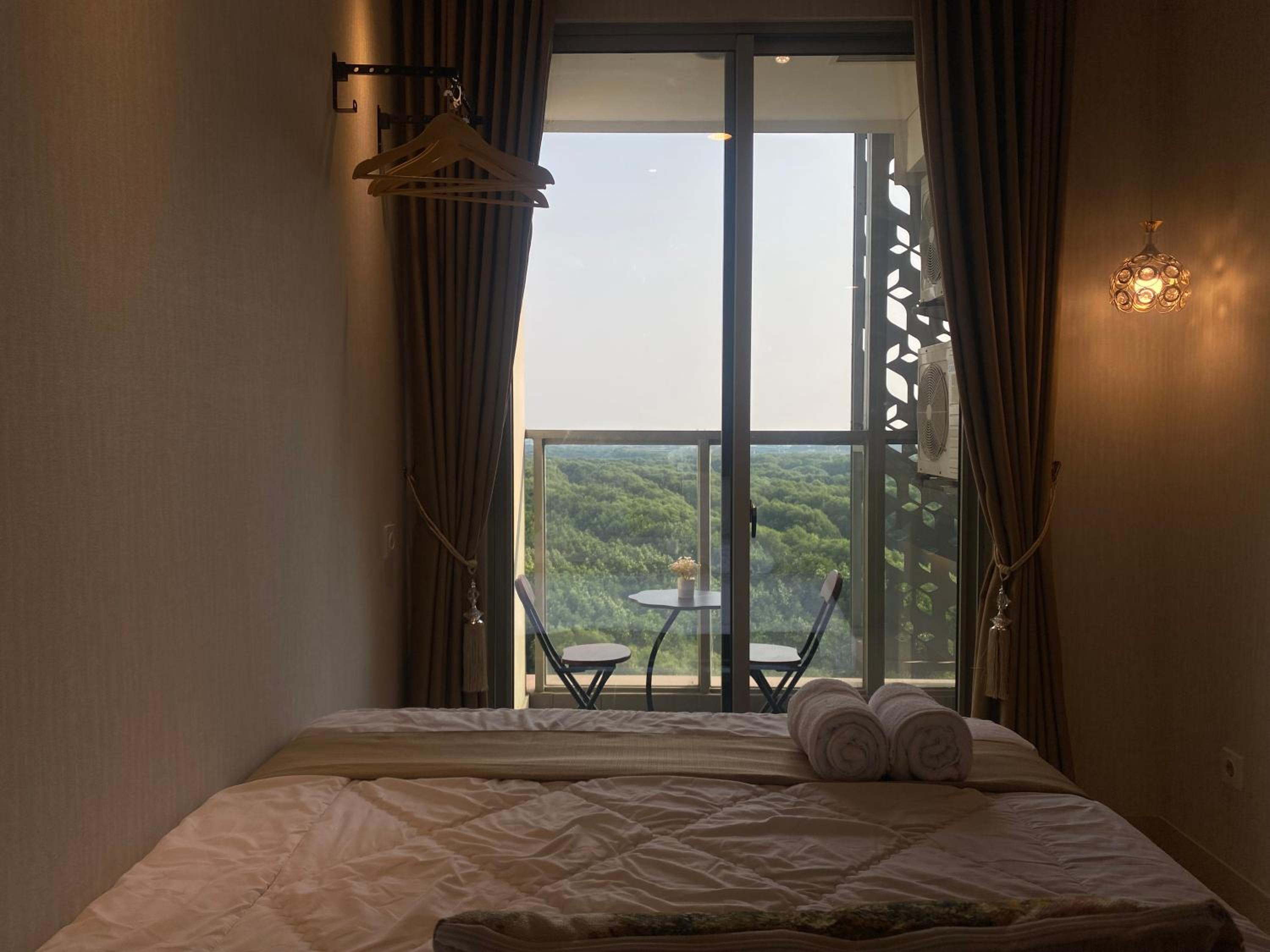 Two-Bedroom Apartment with Balcony and Terrace - Photo 23