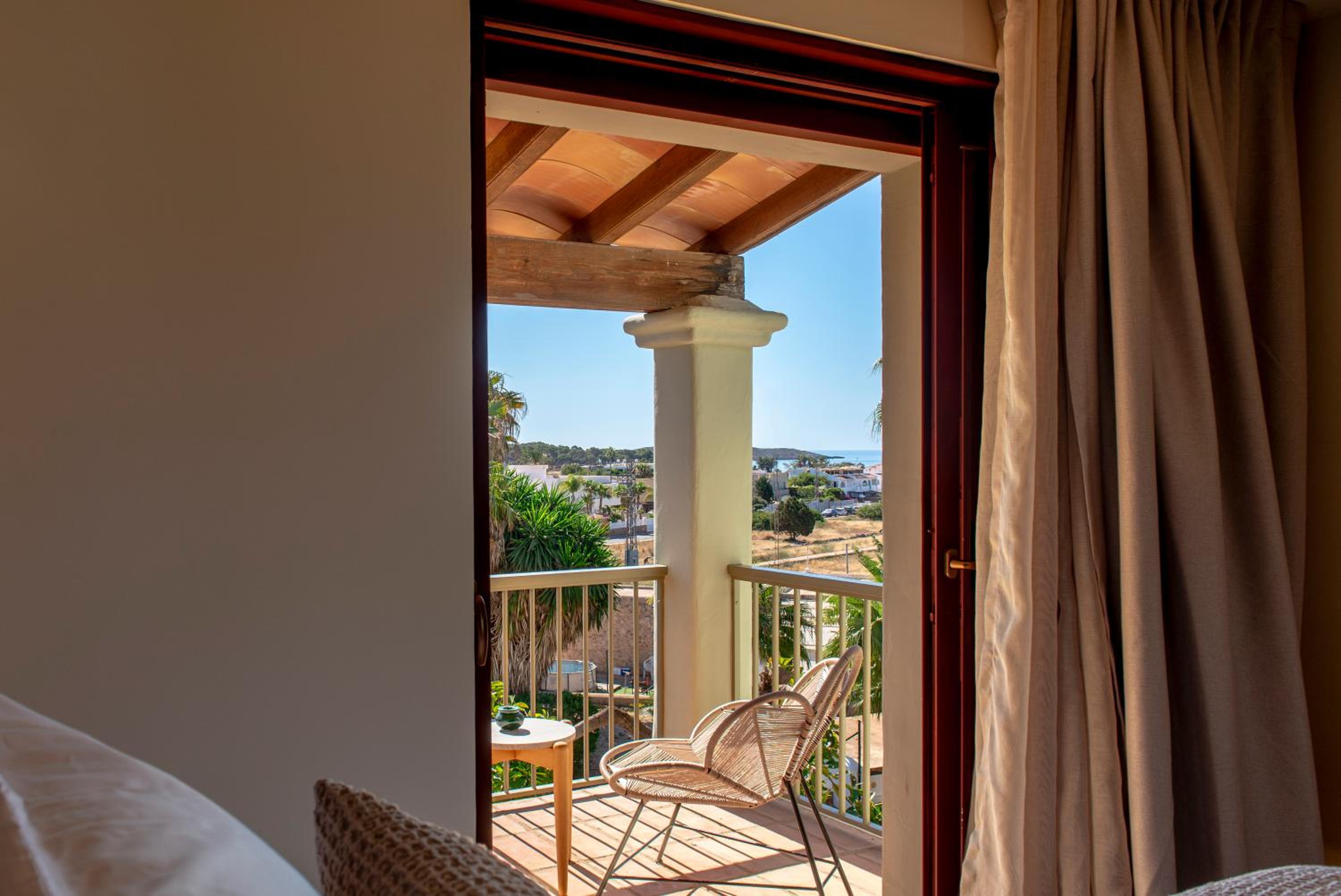 Double Room with Balcony photo 3