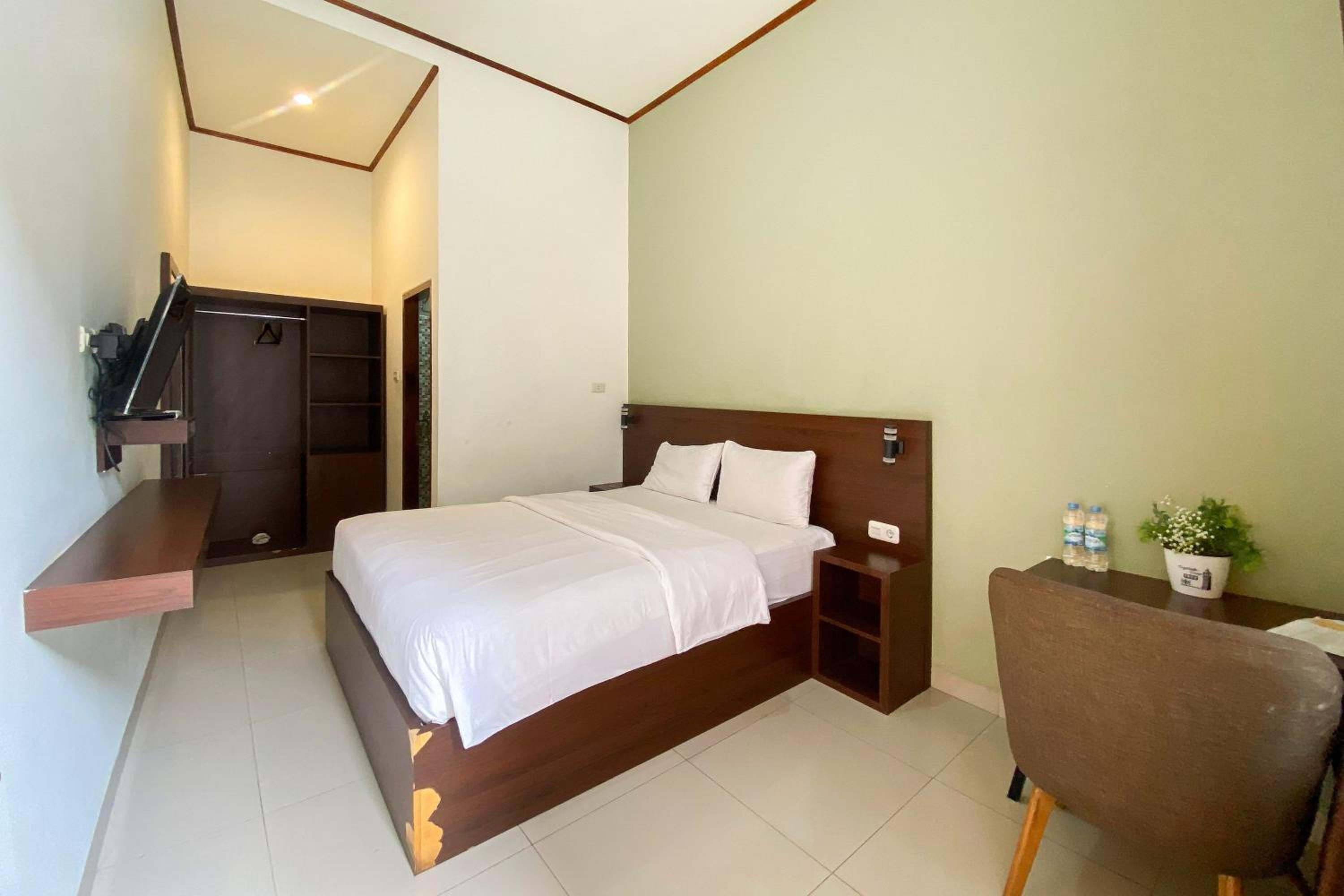 Standard Double Room photo 1