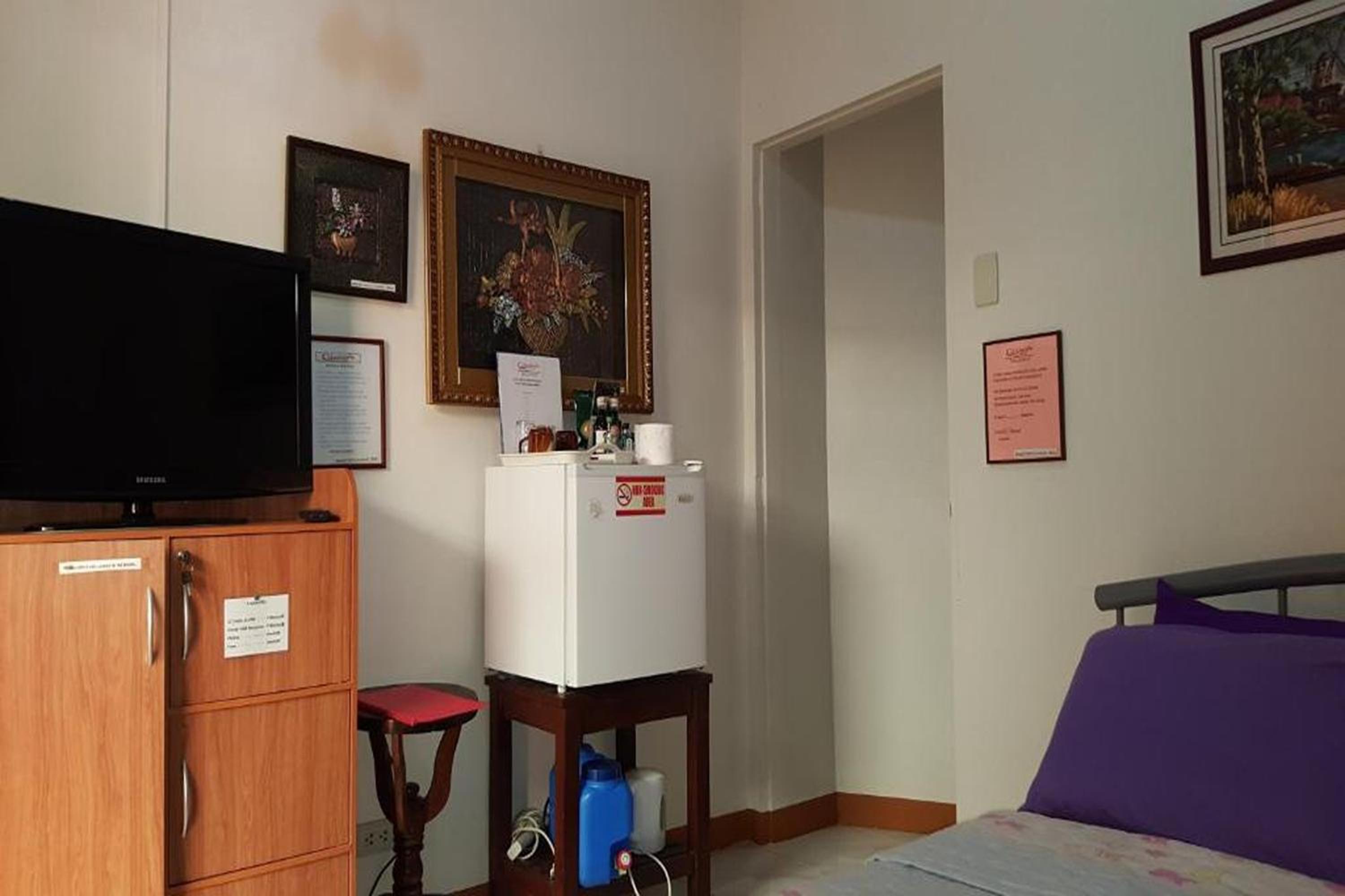 Standard Twin Room photo 3