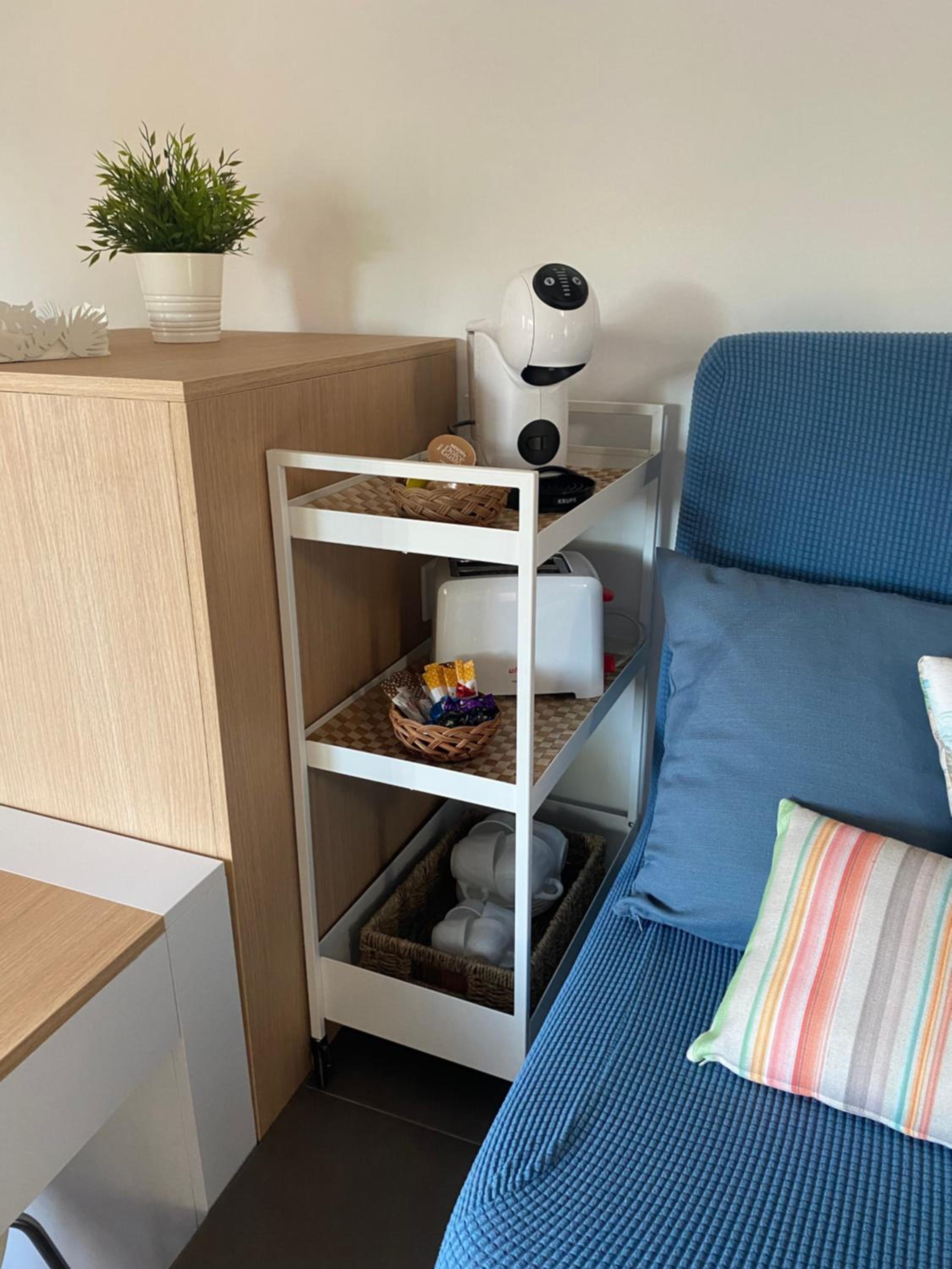 One-Bedroom Apartment photo 2