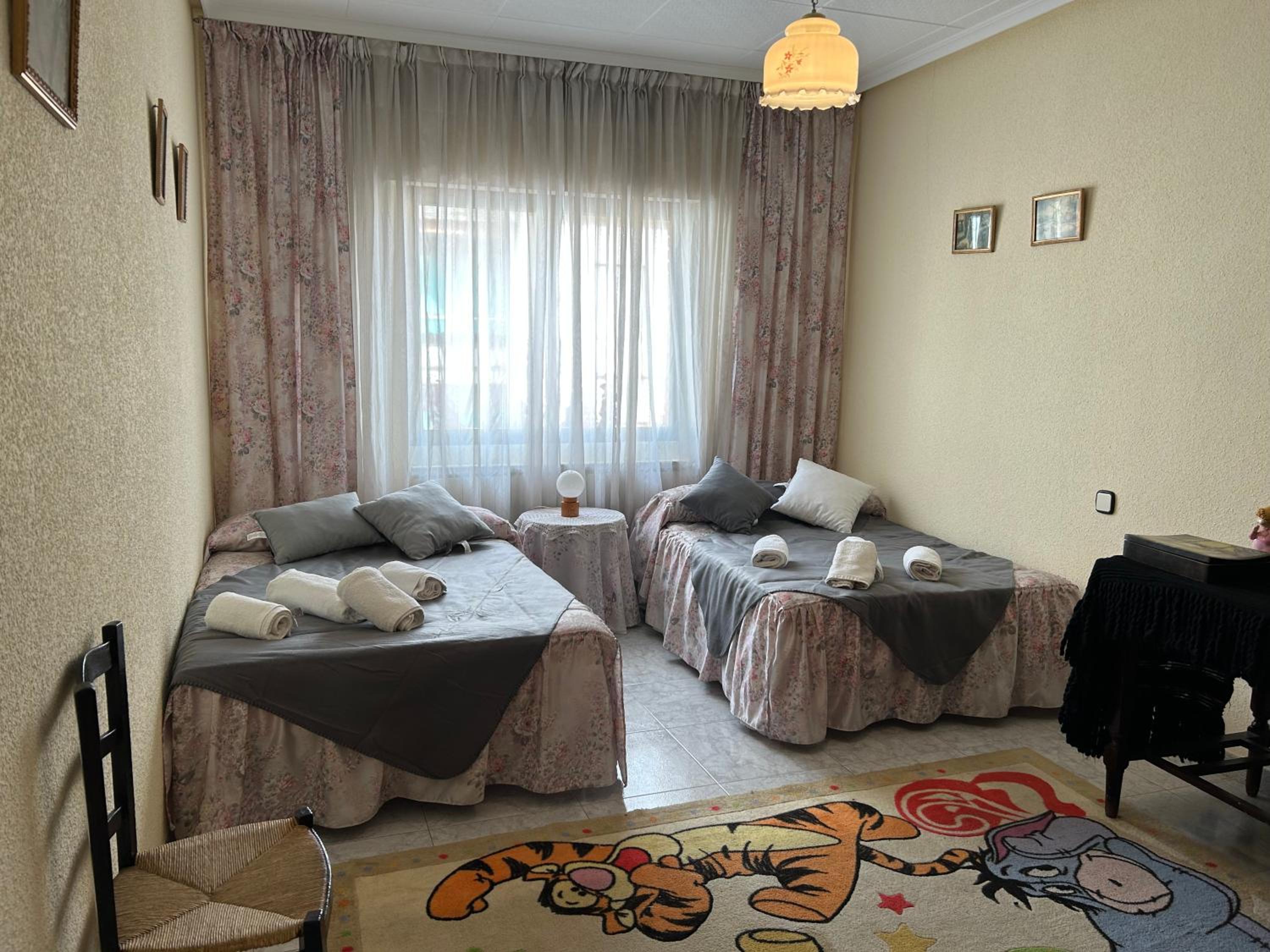Casa de cinco habitaciones