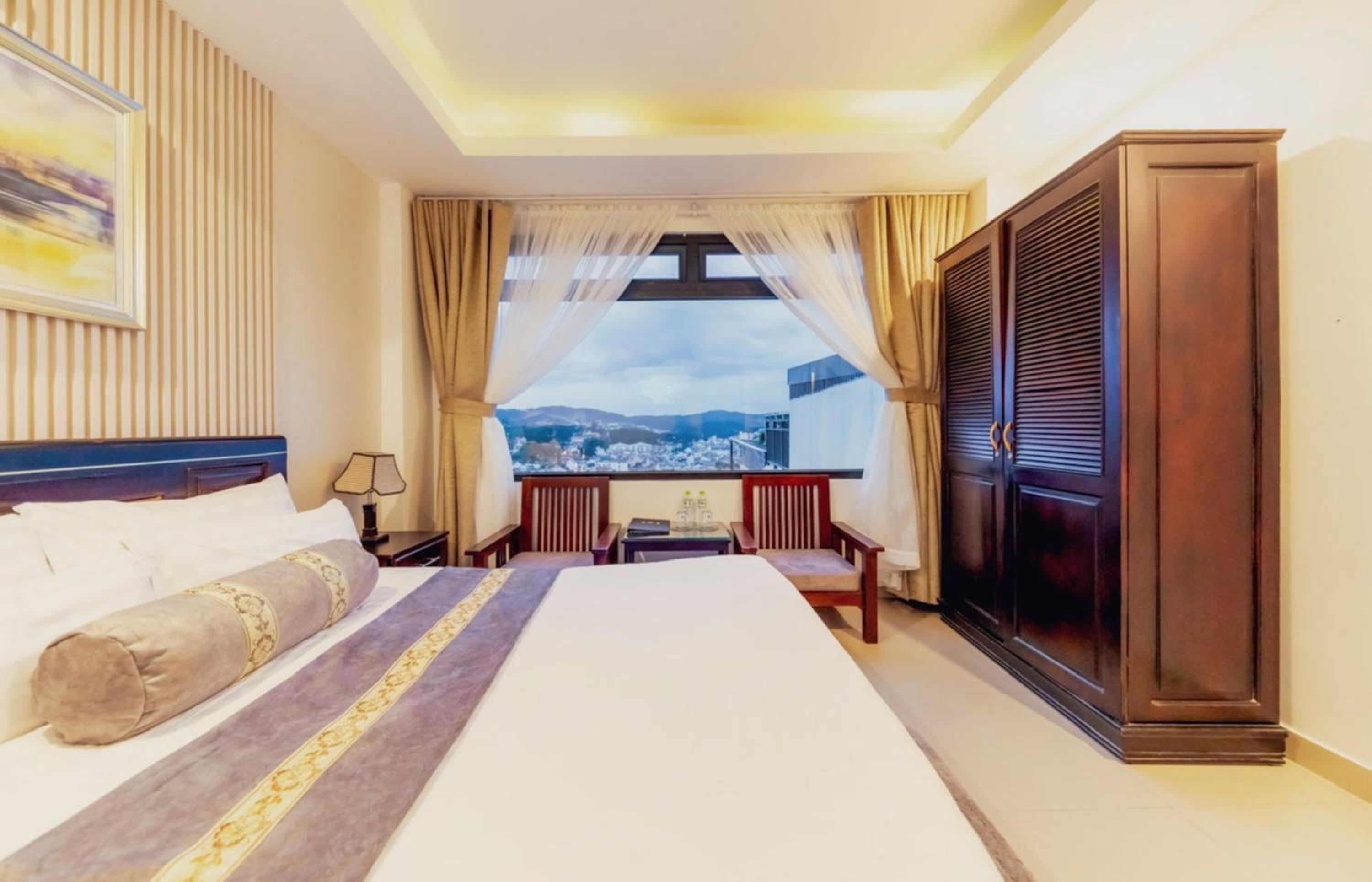 Deluxe Double Room - Photo 7