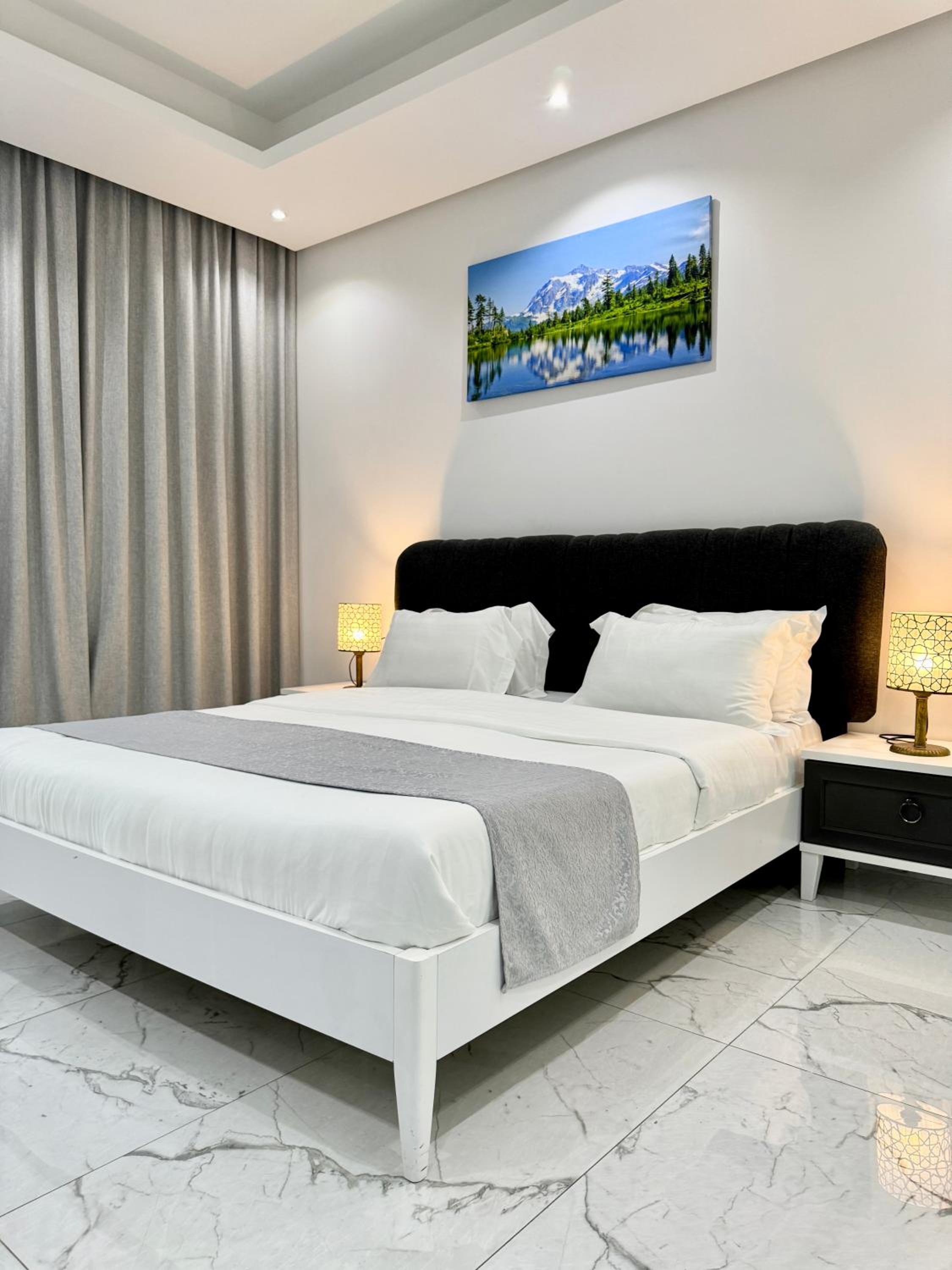 Two-Bedroom Apartment - Photo 12