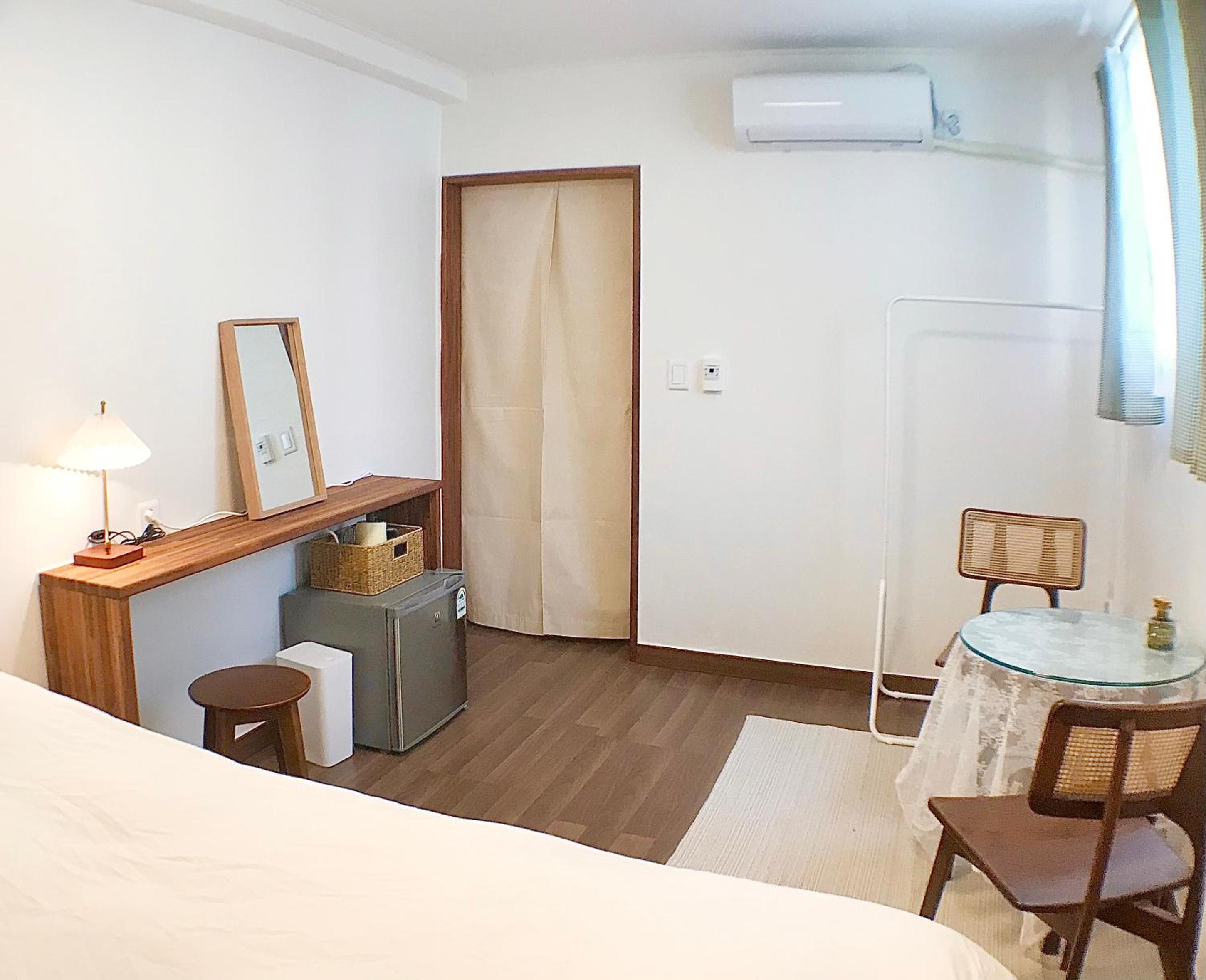 Double Room with Private Bathroom photo 2
