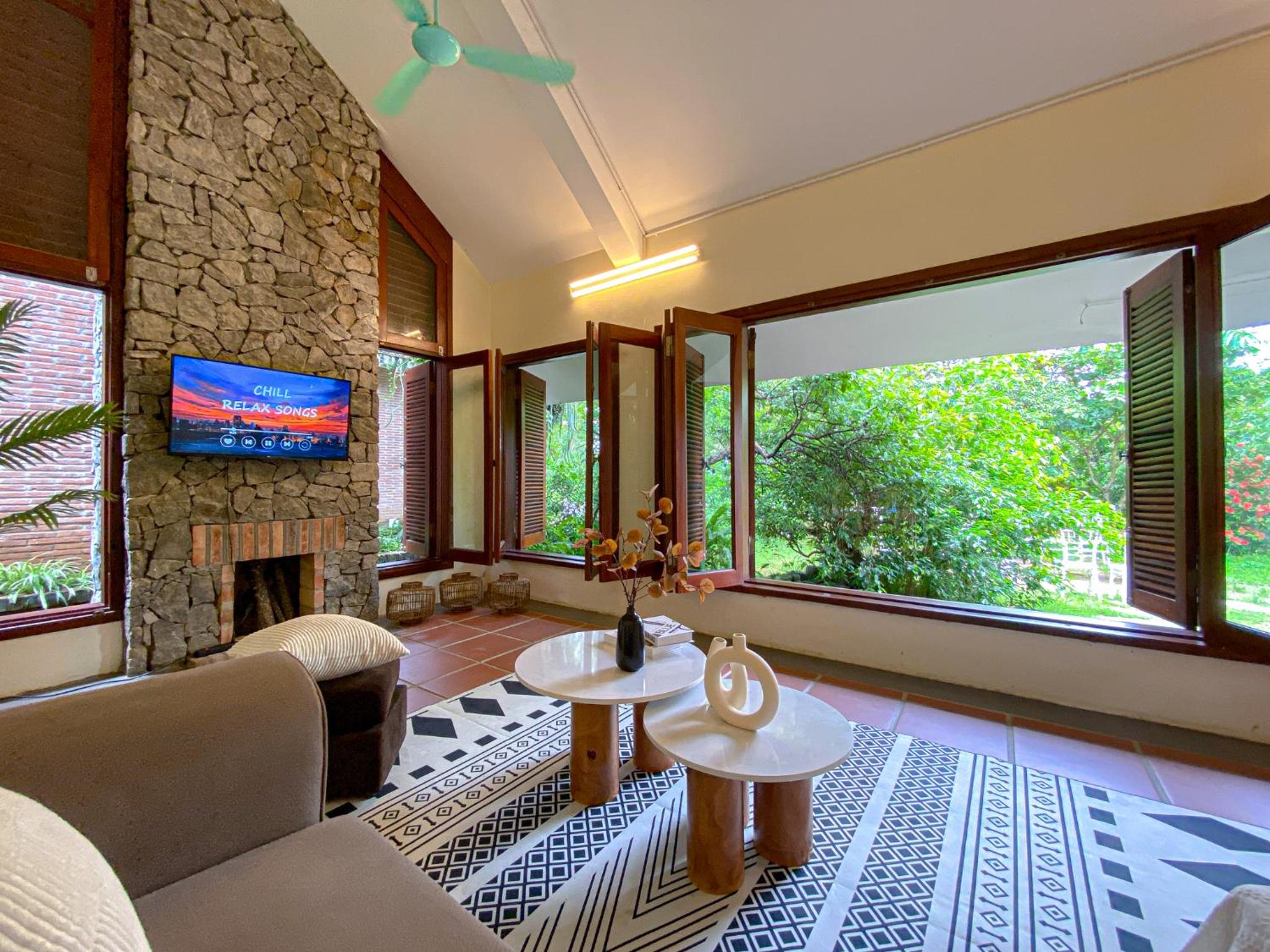 Villa photo 1