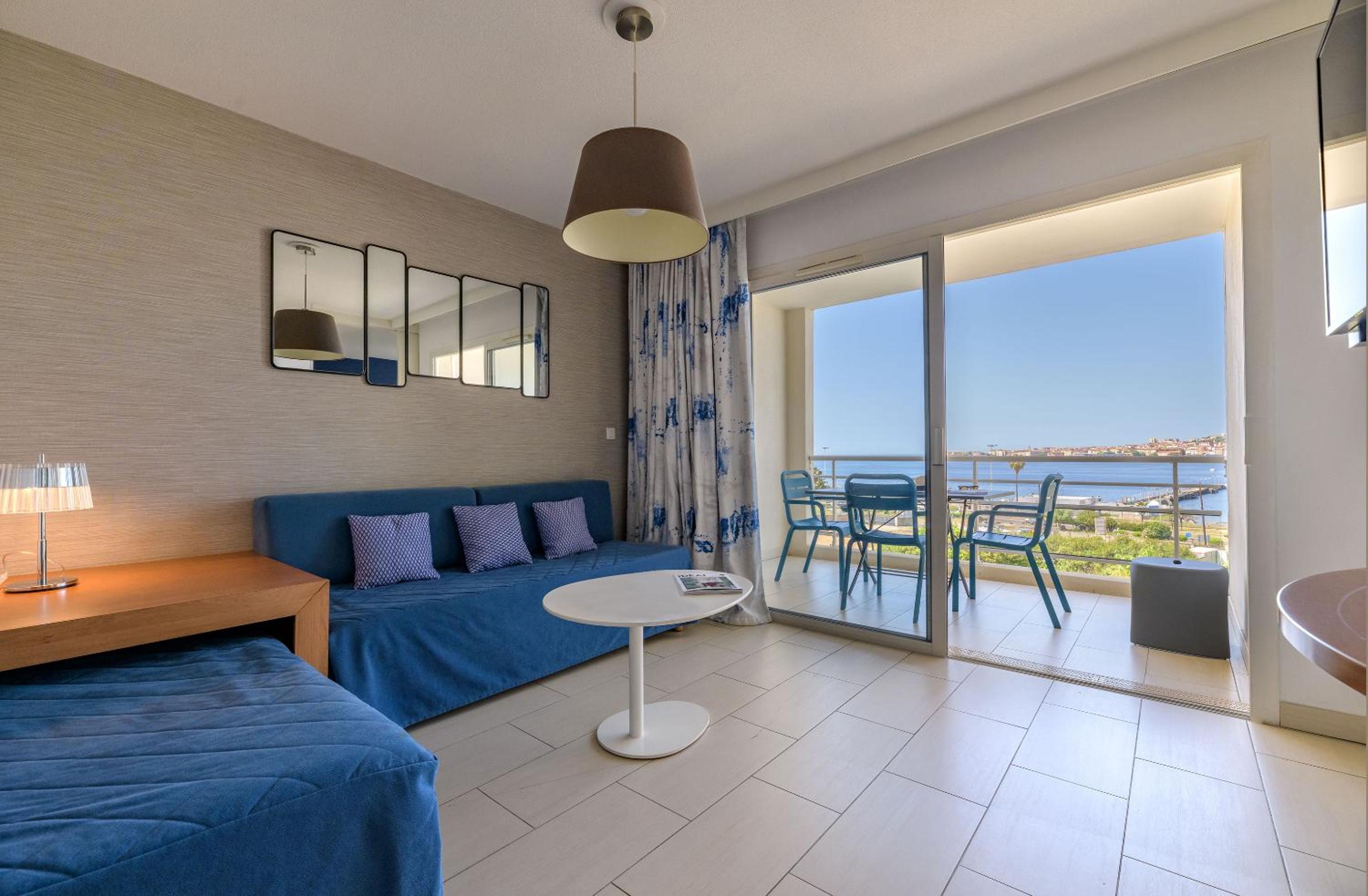 One-Bedroom Suite - Photo 1