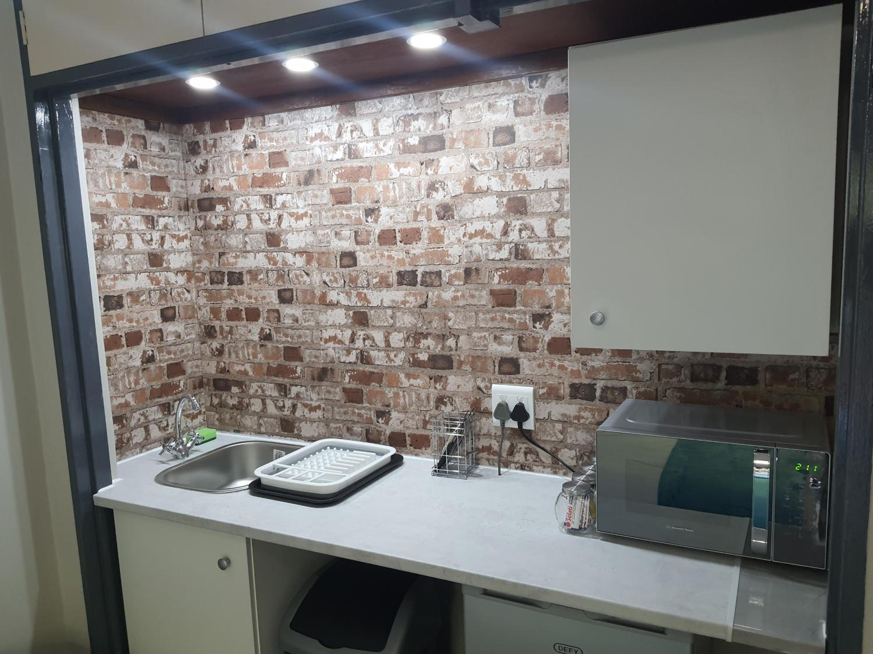 Standard Double Room - Photo 4