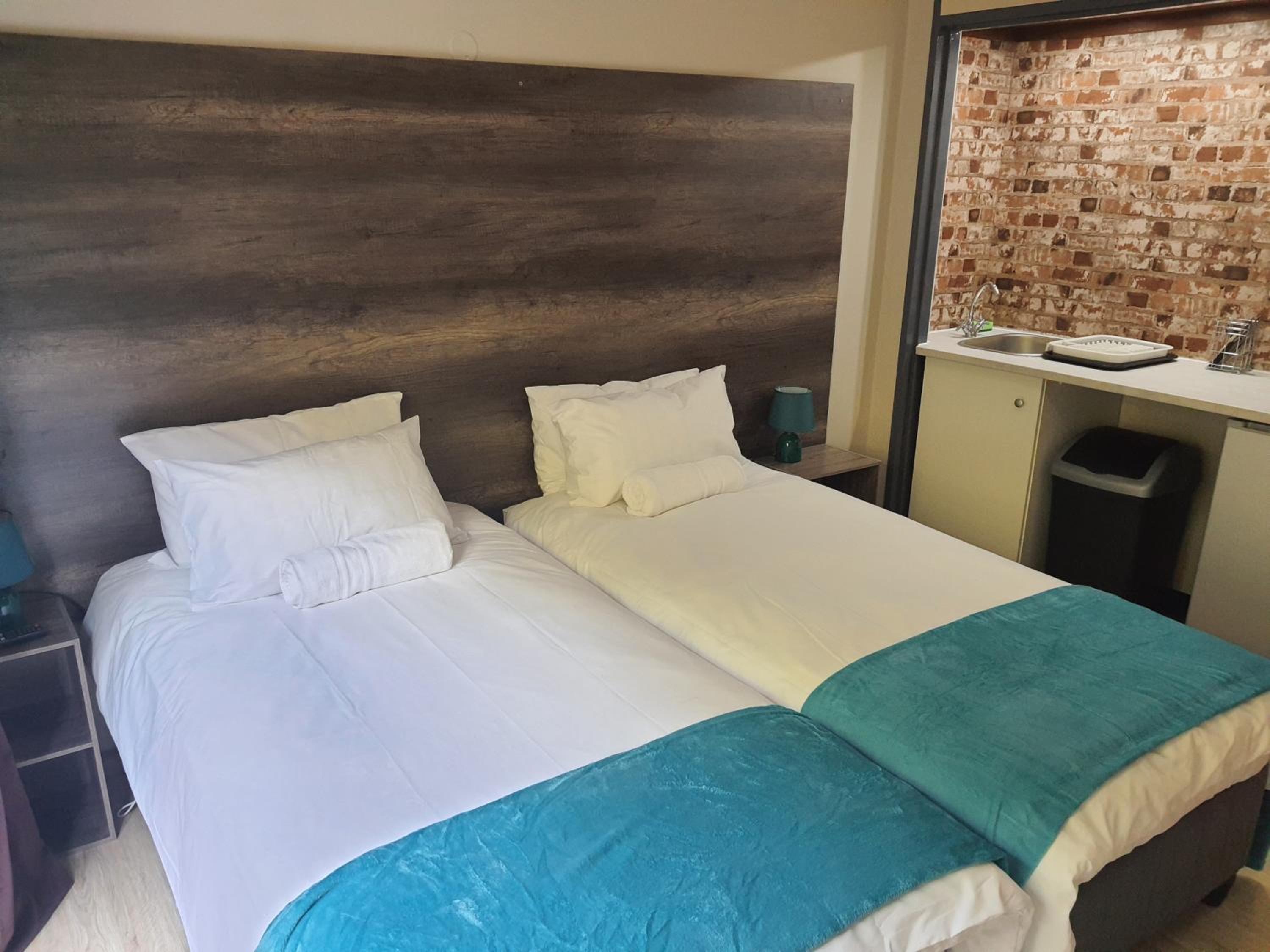 Standard Double Room - Photo 1