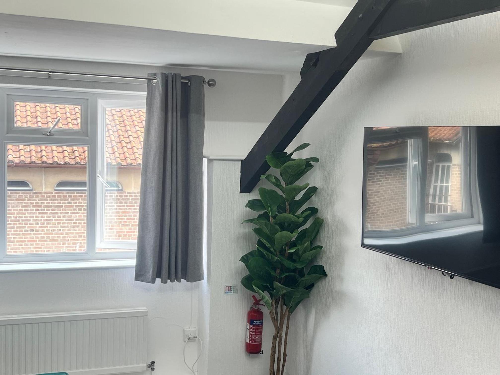 Two-Bedroom Apartment with City View photo 1