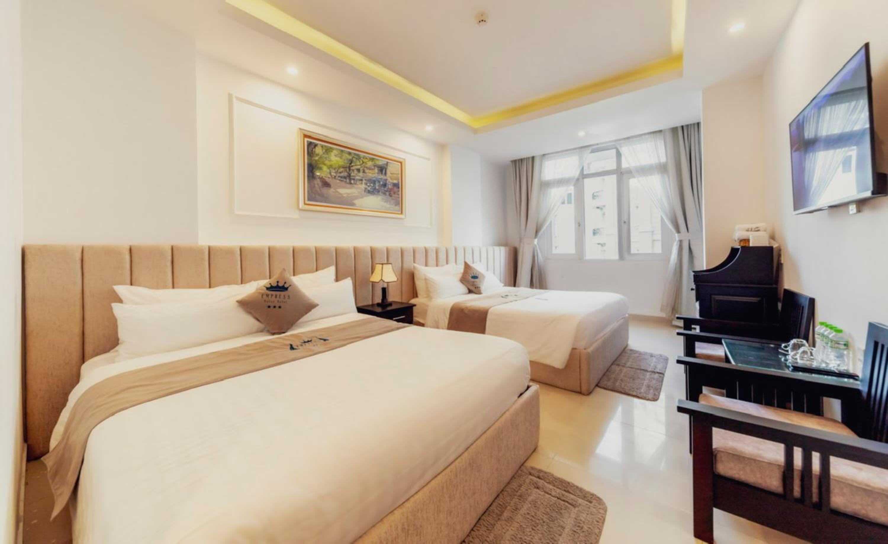 Deluxe Quadruple Room - Photo 9