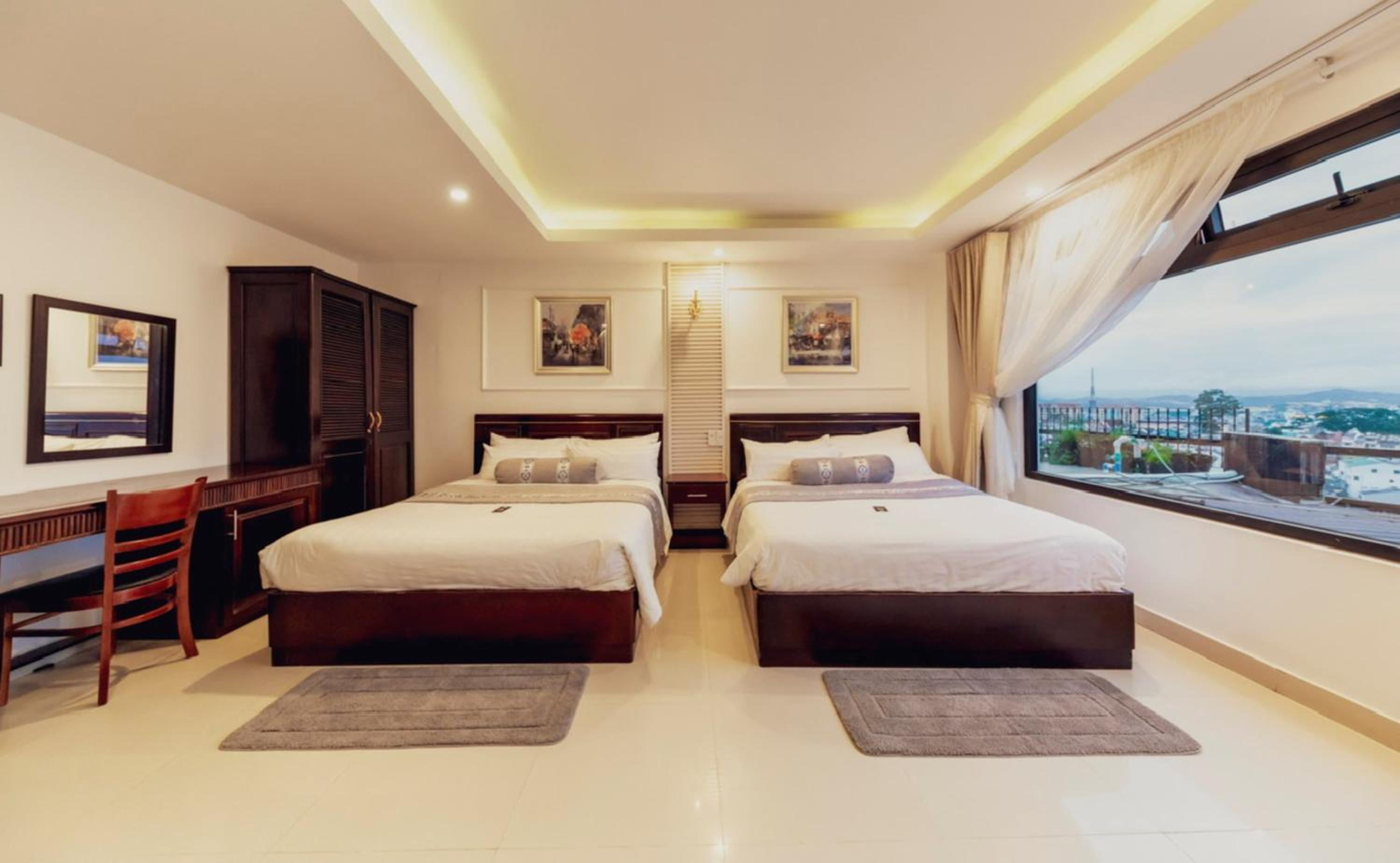 Deluxe Quadruple Room - Photo 4