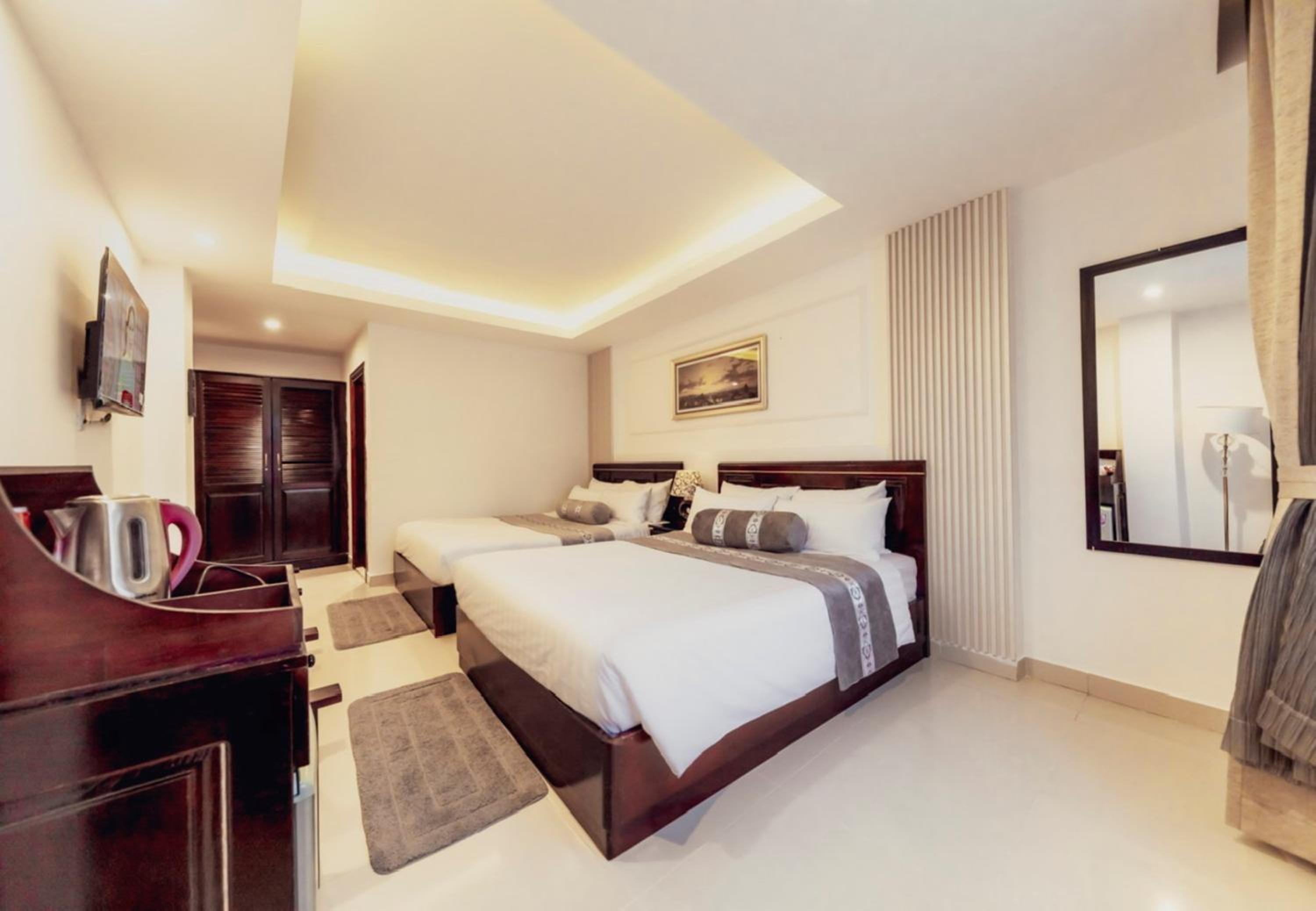 Deluxe Quadruple Room - Photo 5