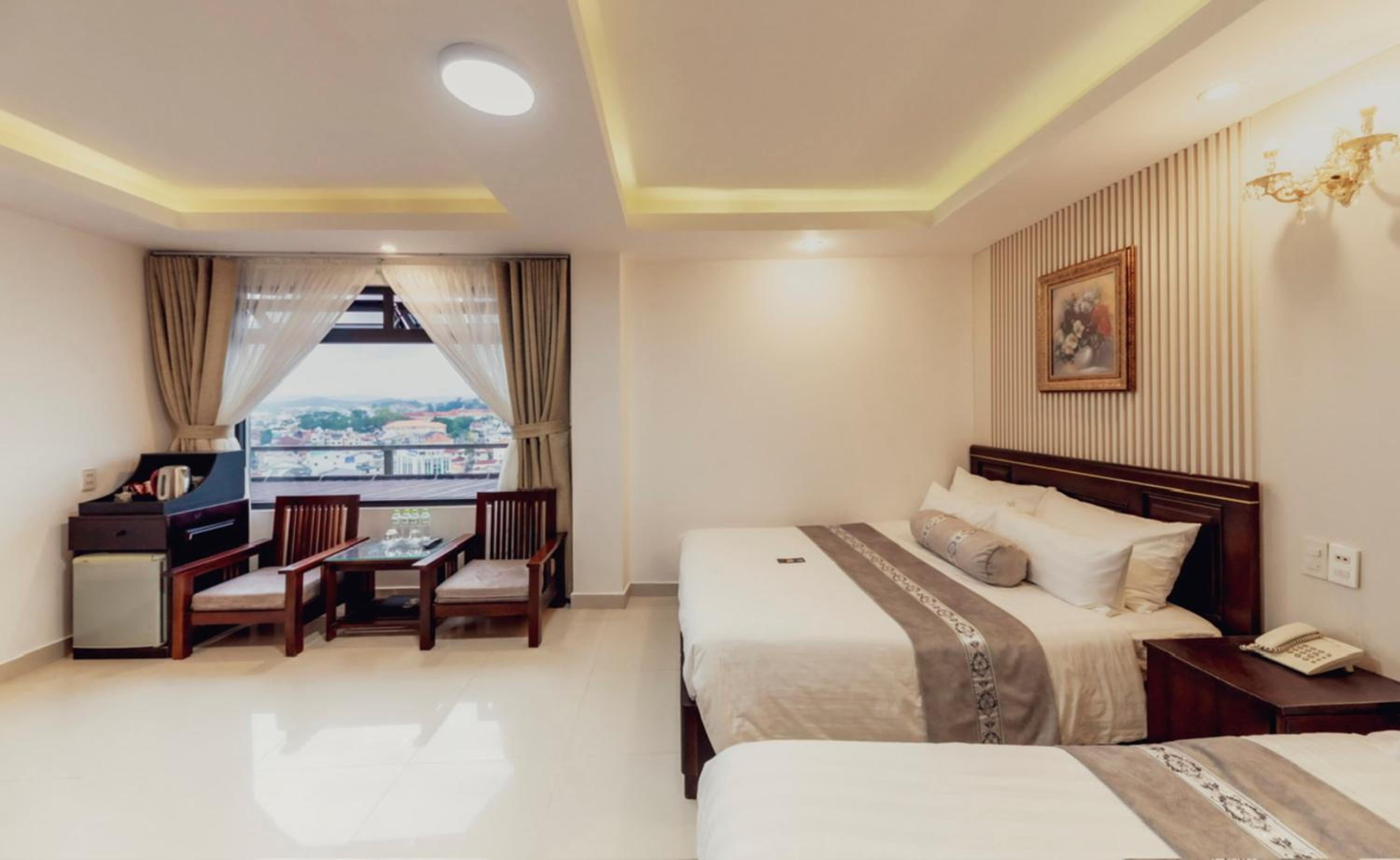 Deluxe Quadruple Room - Photo 8