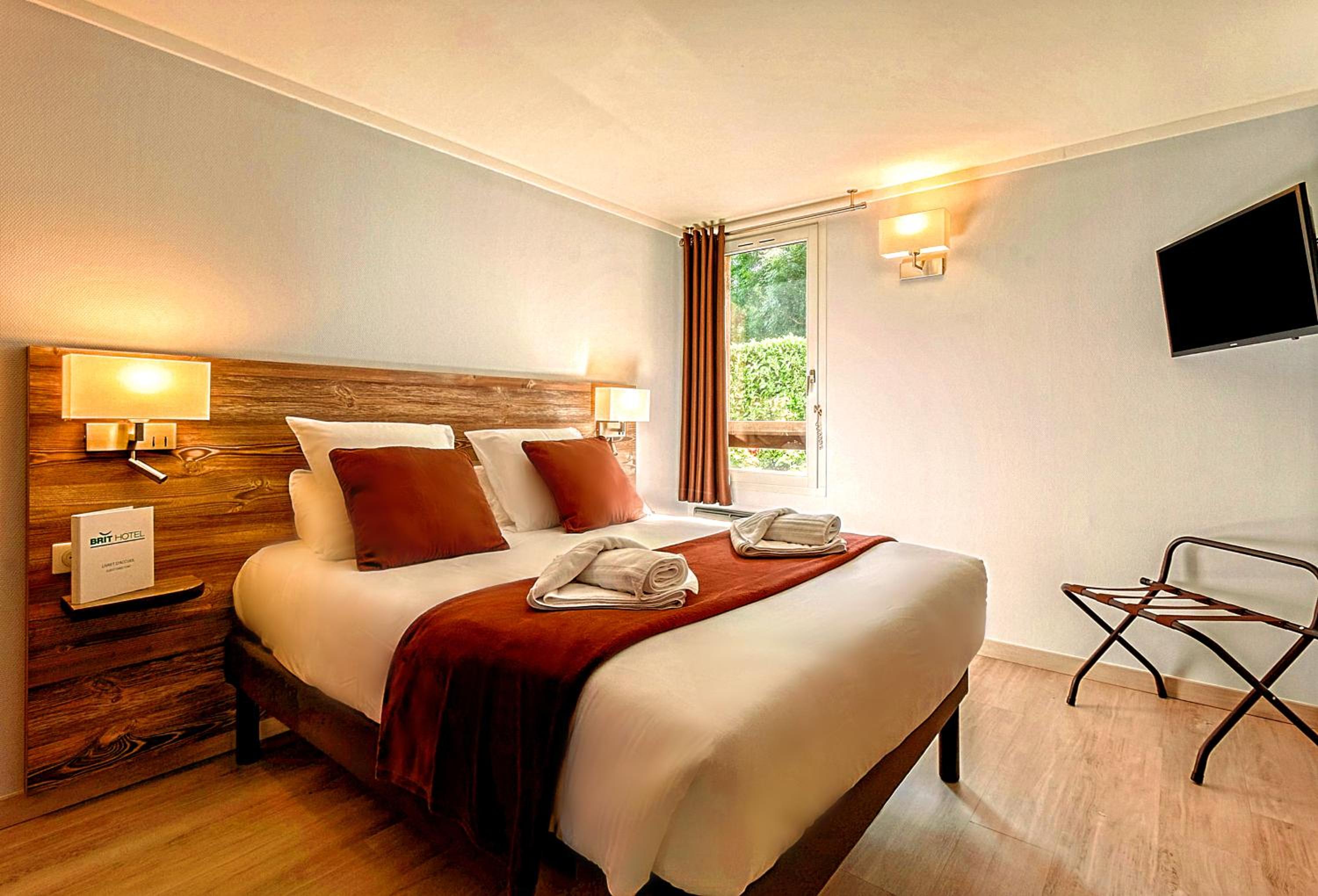 Quadruple Room - Photo 3