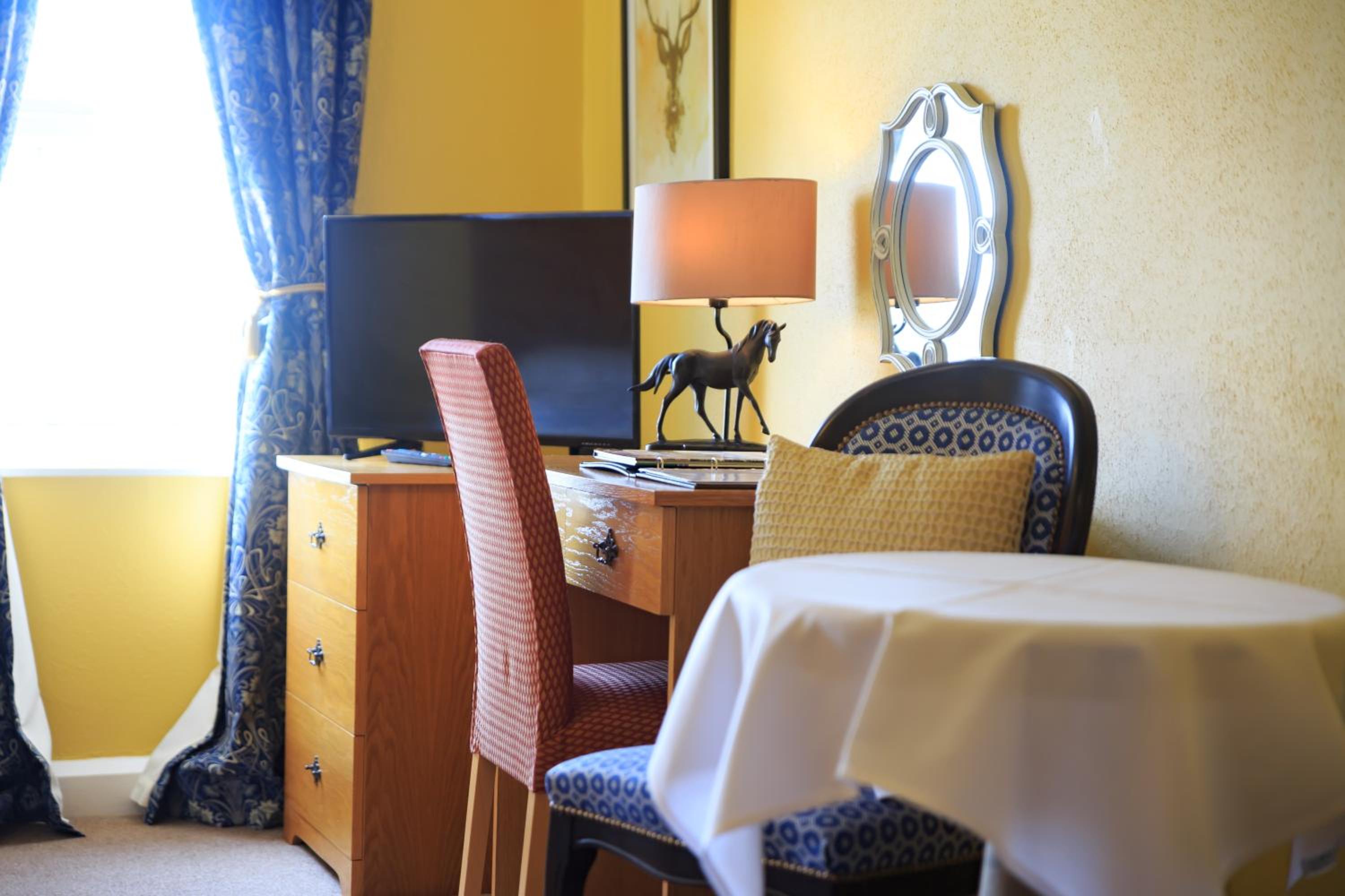 Valley Twin Room photo 2