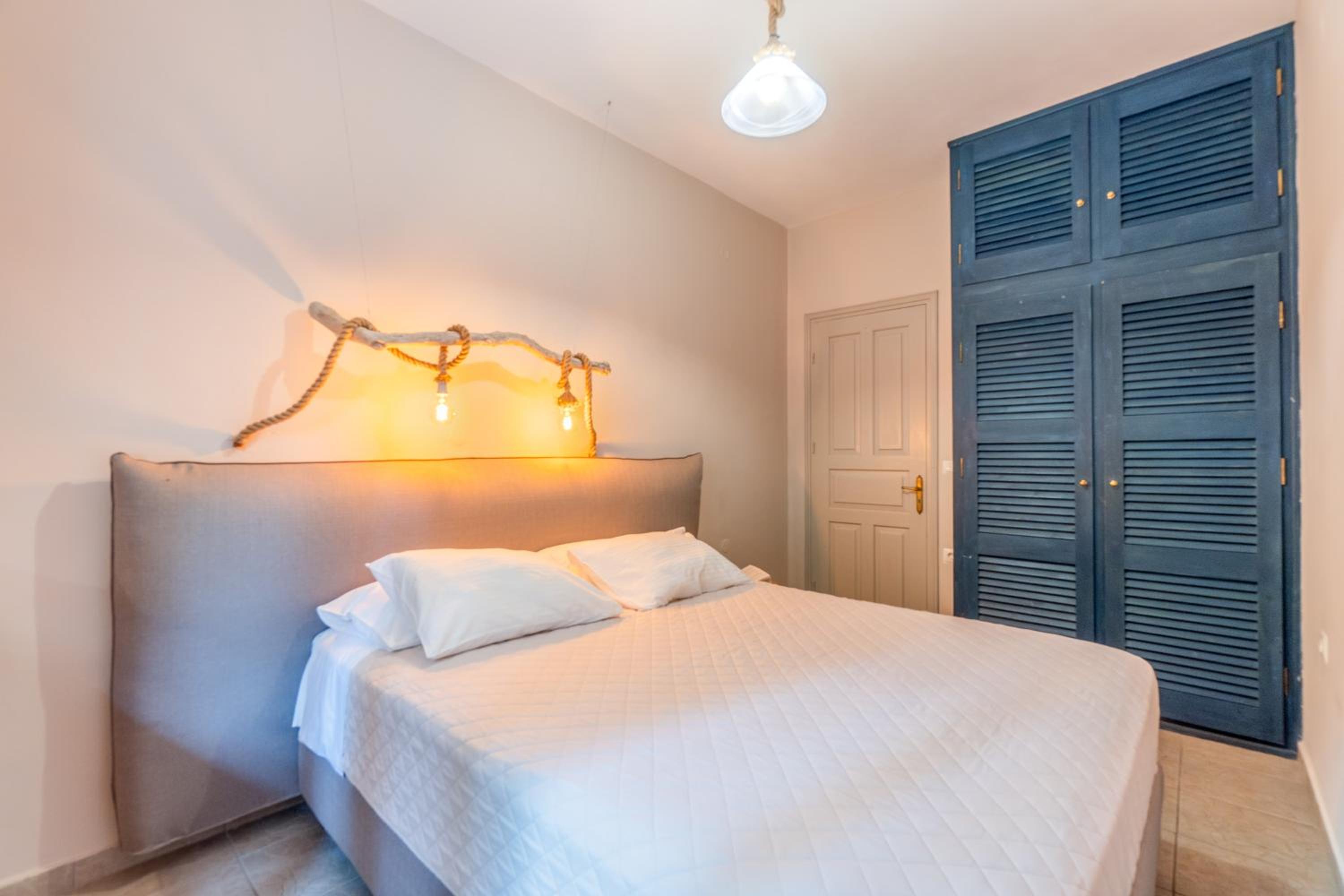 Superior Quadruple Room photo 3
