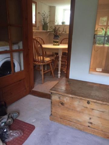 One-Bedroom House photo 1