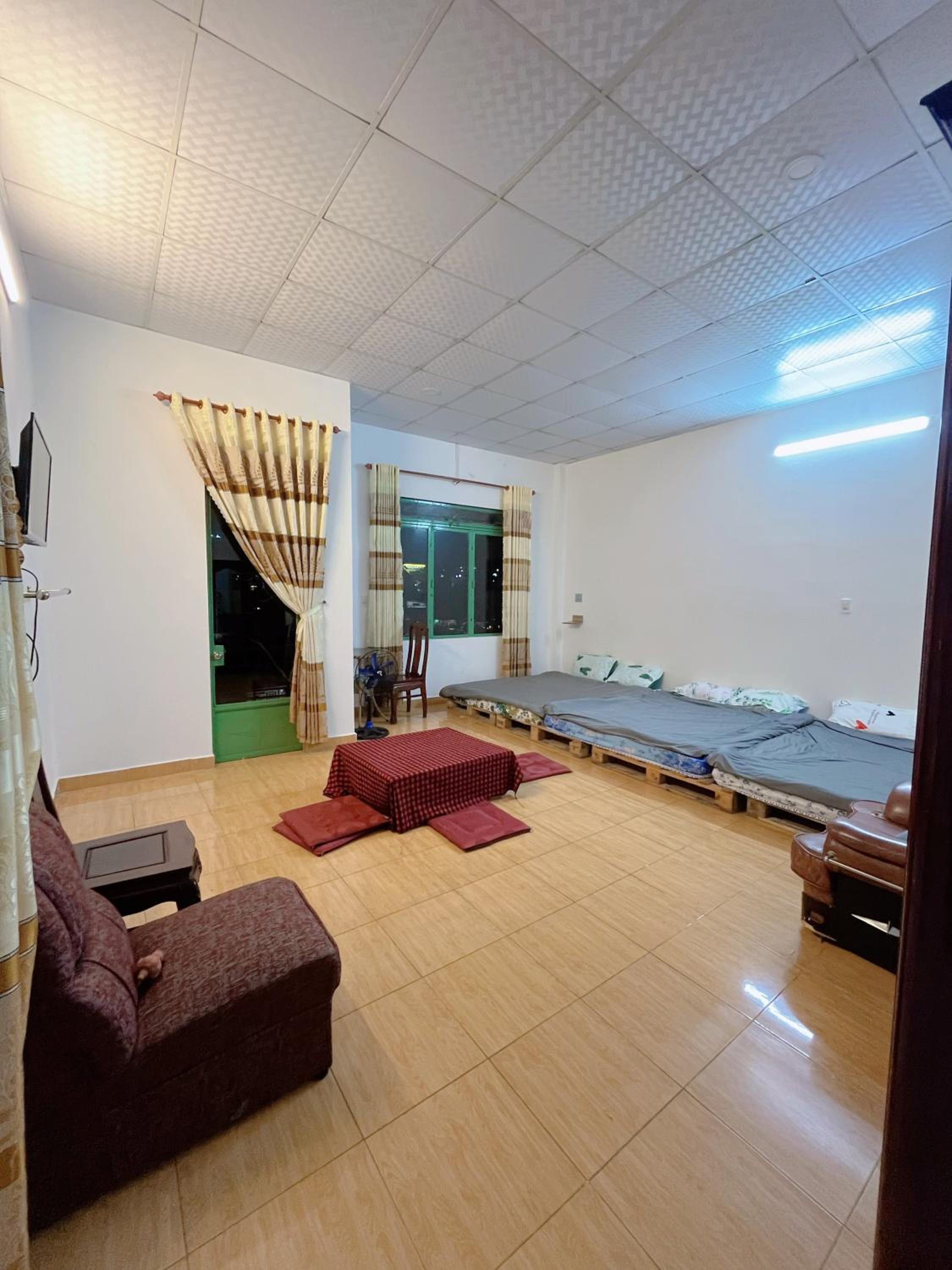 Family Room photo 1