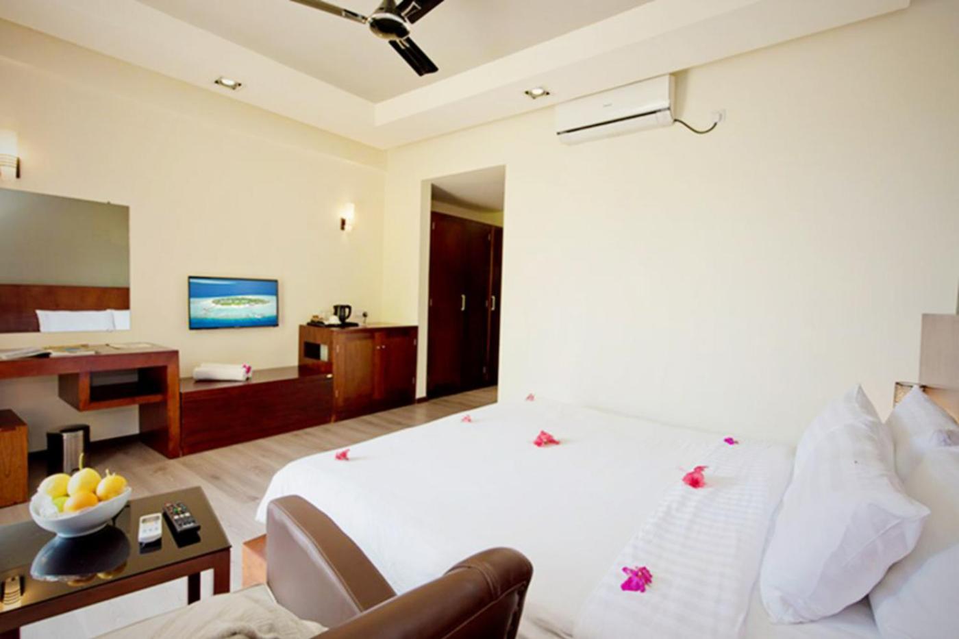 Seaview Sky Room  photo 1
