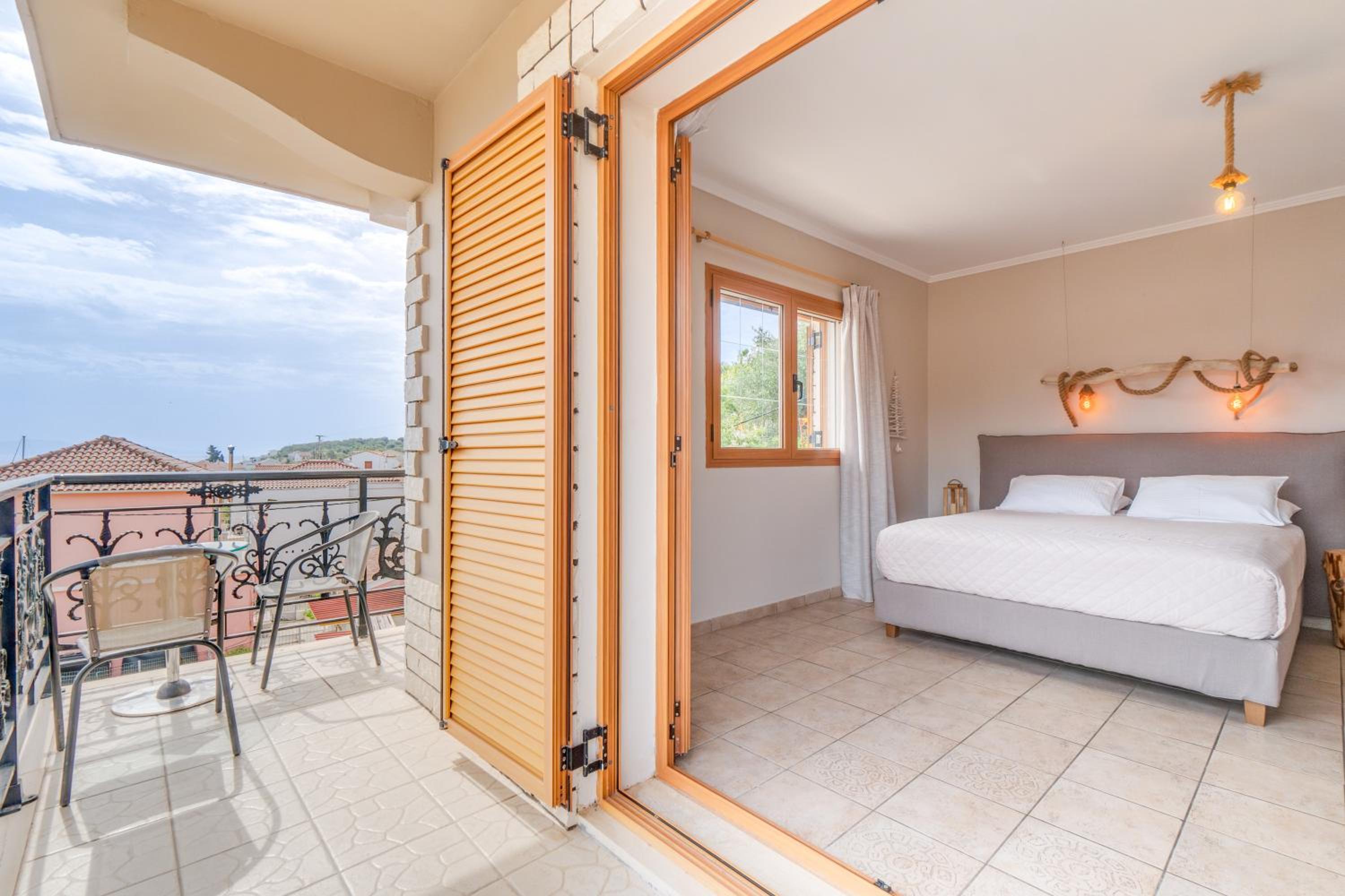 Superior Double Room photo 2