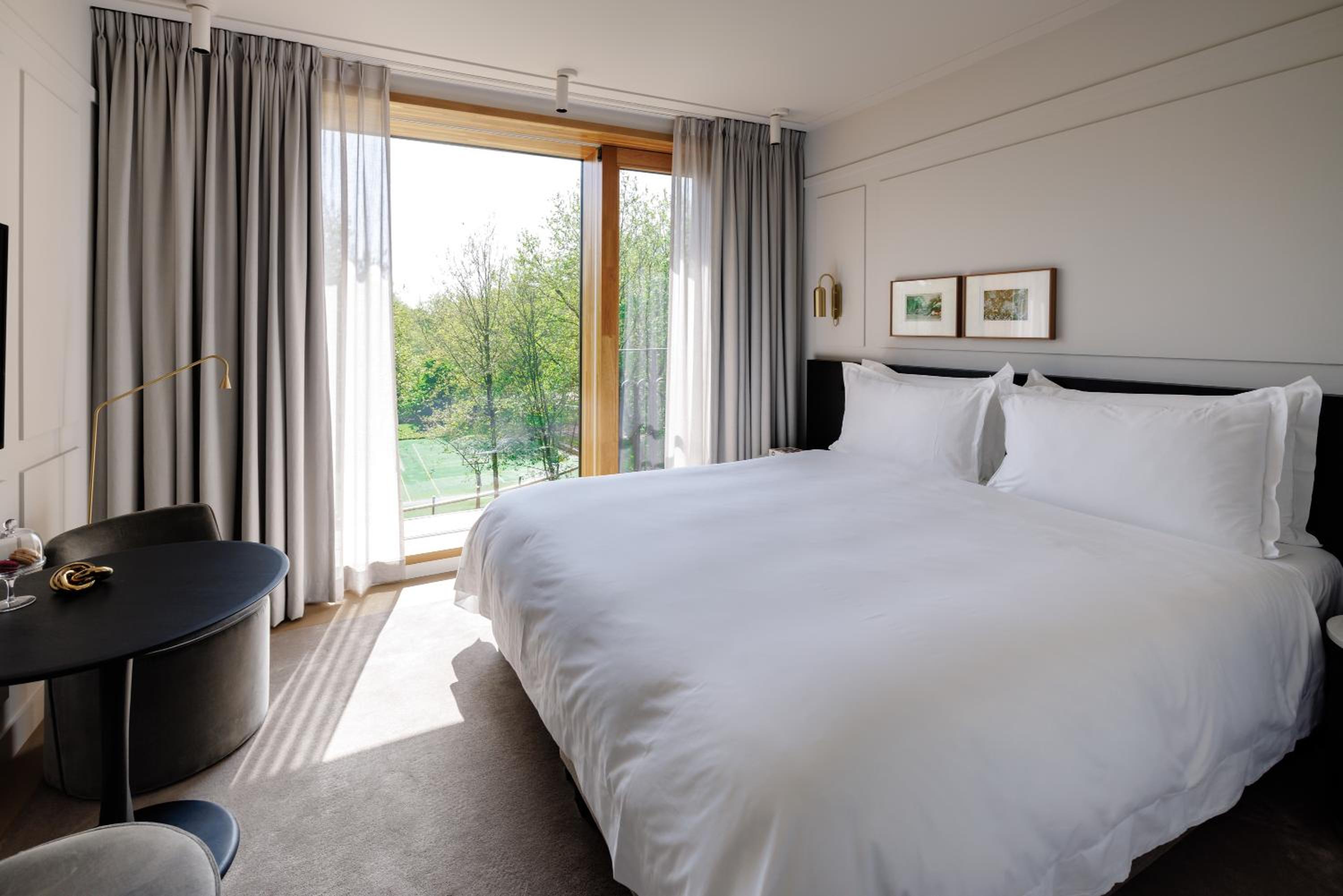 Standard King Room