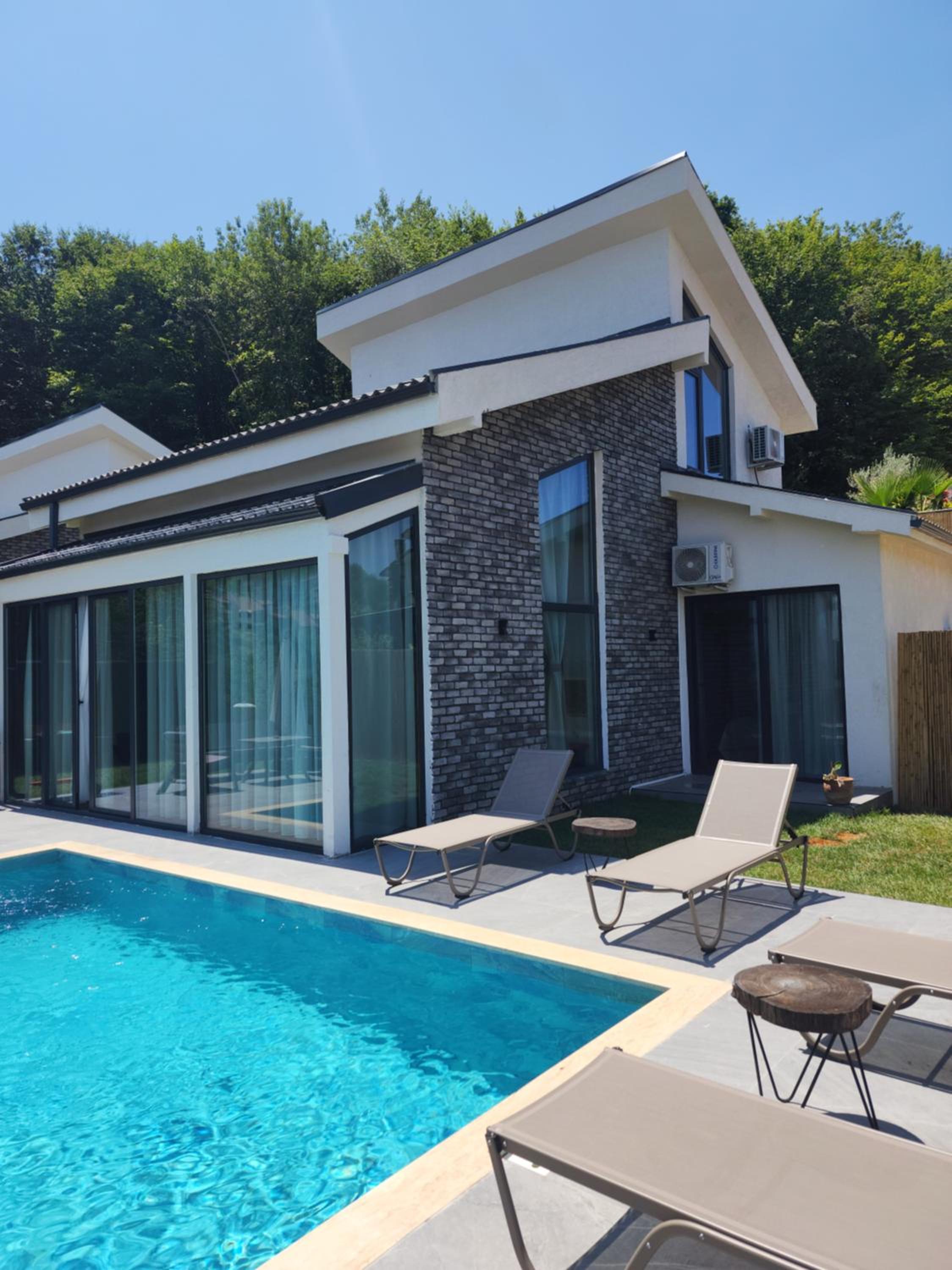 Villa - Photo 37