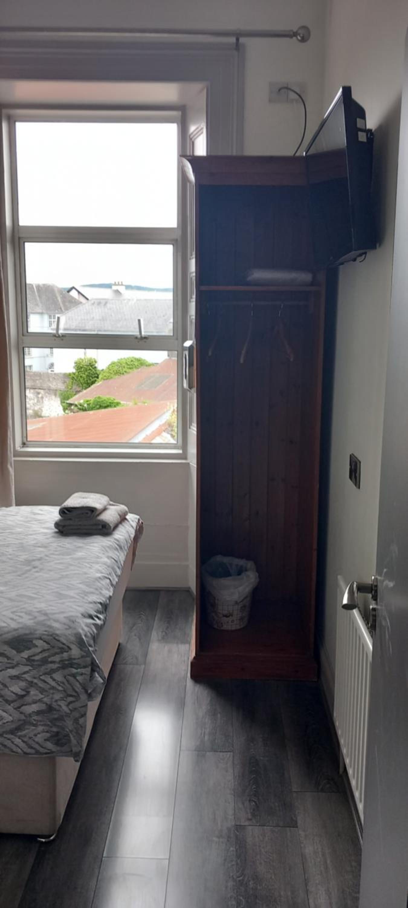 Double Room with Private Bathroom photo 2