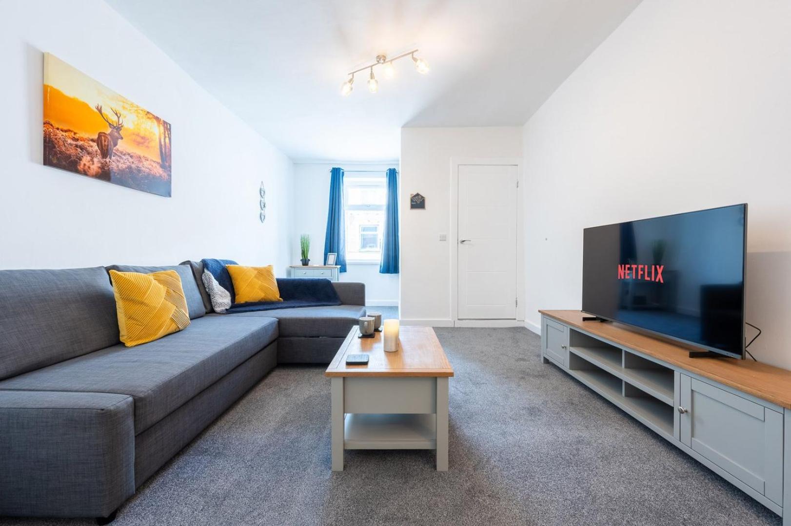 Apartment photo 3