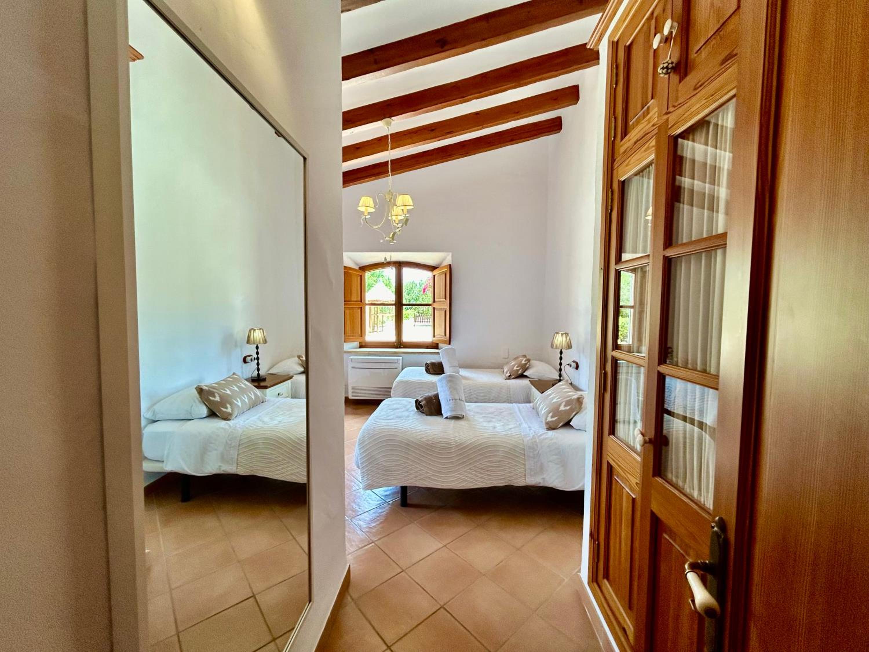 Two-Bedroom House photo 3