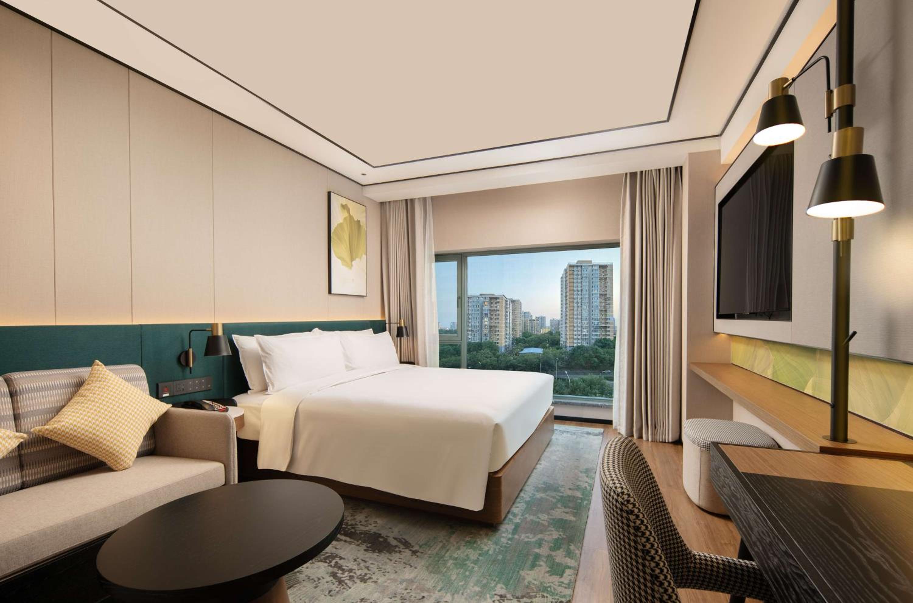 King Room - Mobility Accessible