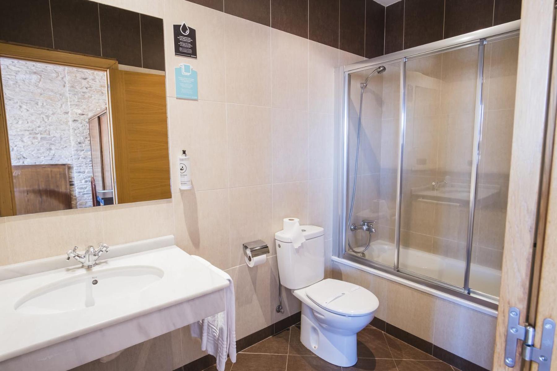 Standard Quadruple Room photo 2