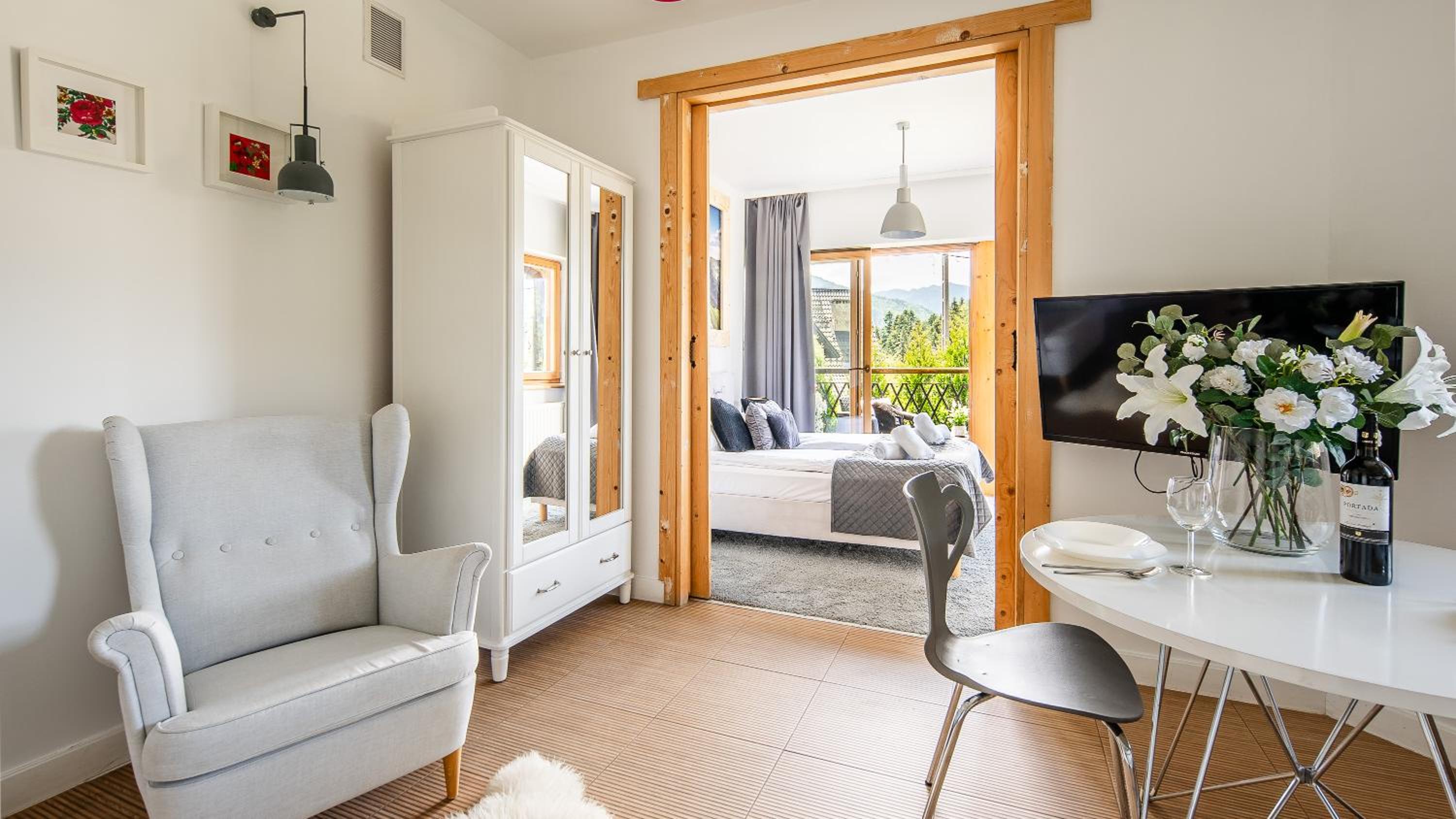 Comfort Plus Apartment - Photo 2
