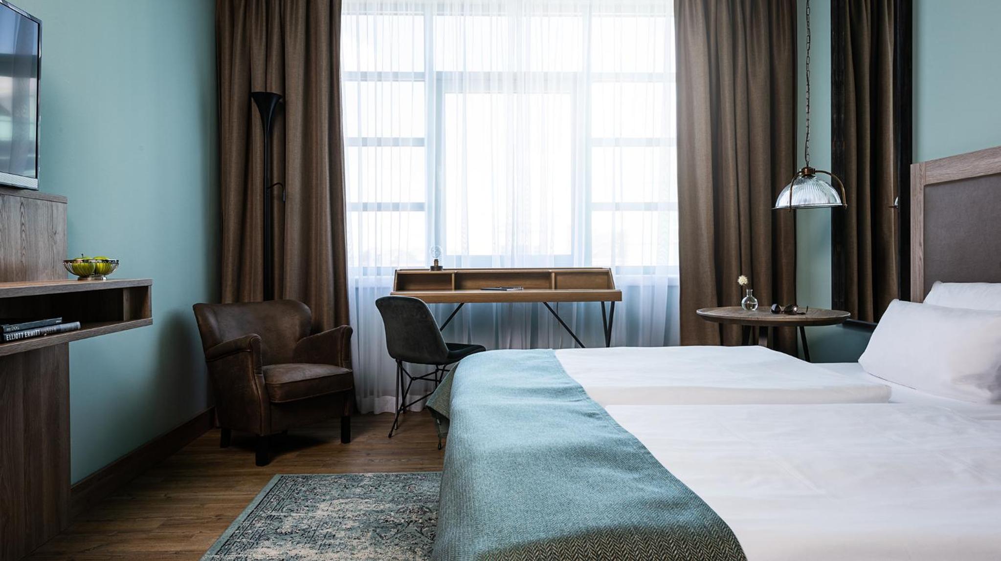 Standard Double Room - Photo 10