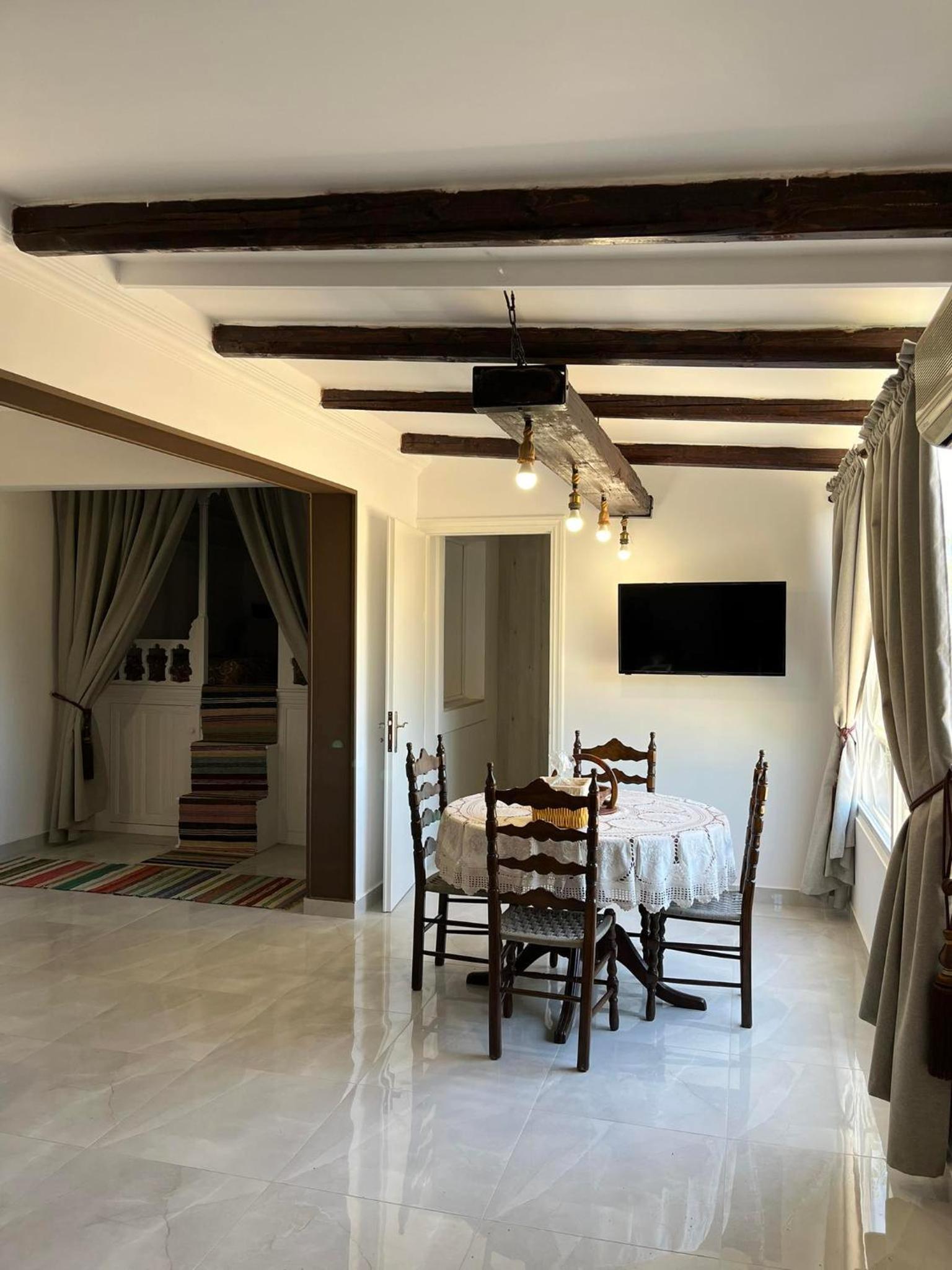 Three-Bedroom Villa photo 2