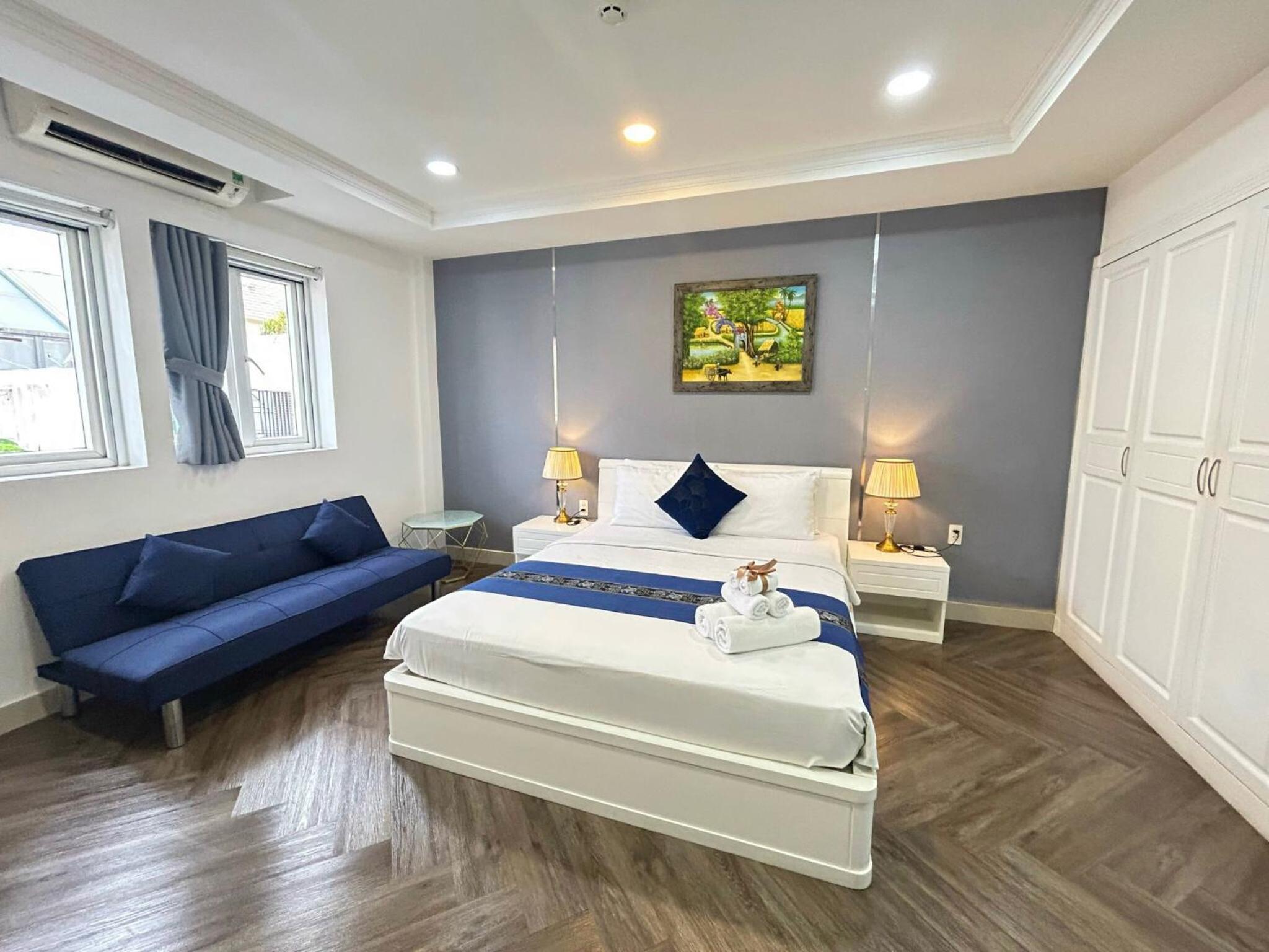 Deluxe Apartment