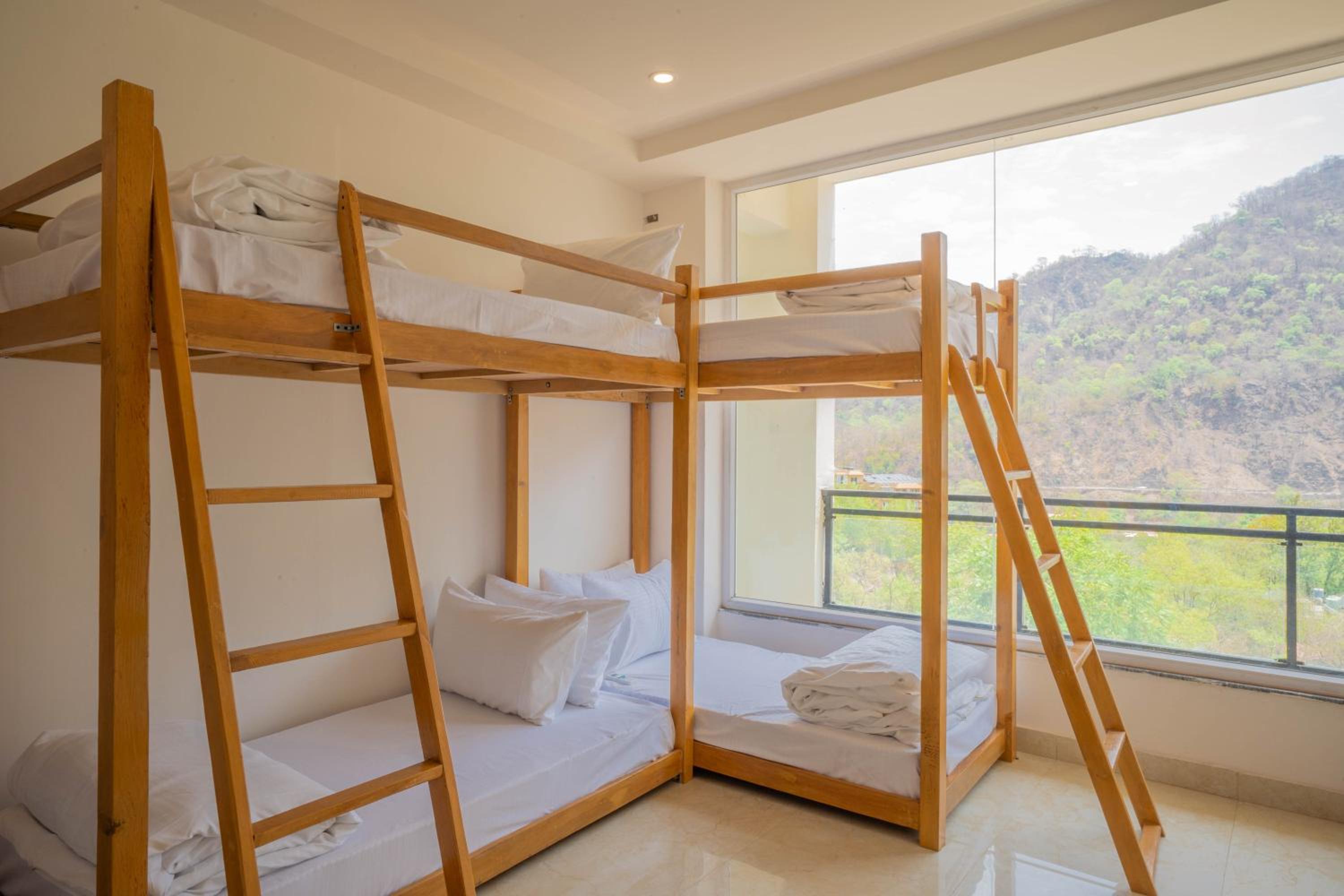 Bed In 6-Bed Mixed Dormitory Room