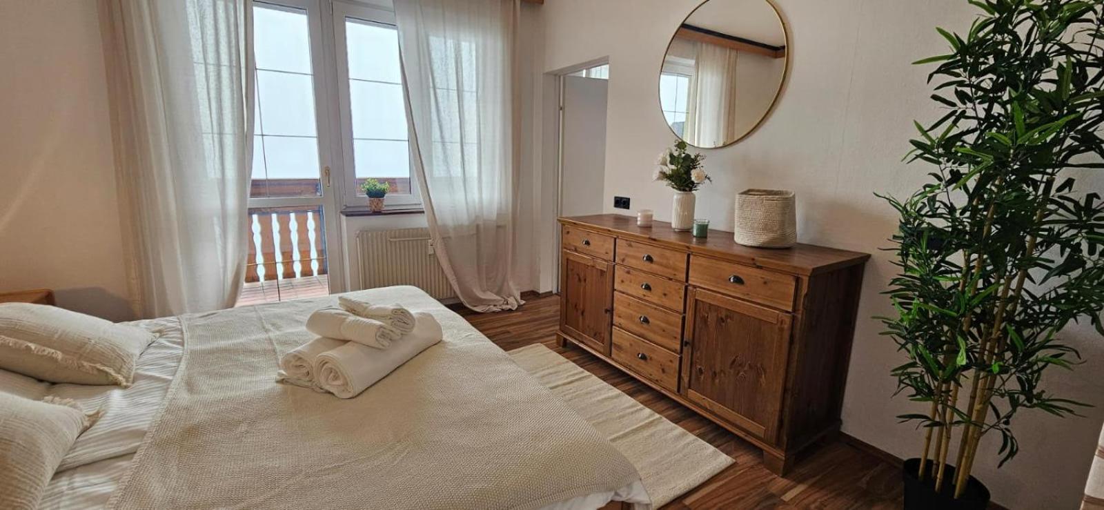 Triple Room with Terrace photo 1