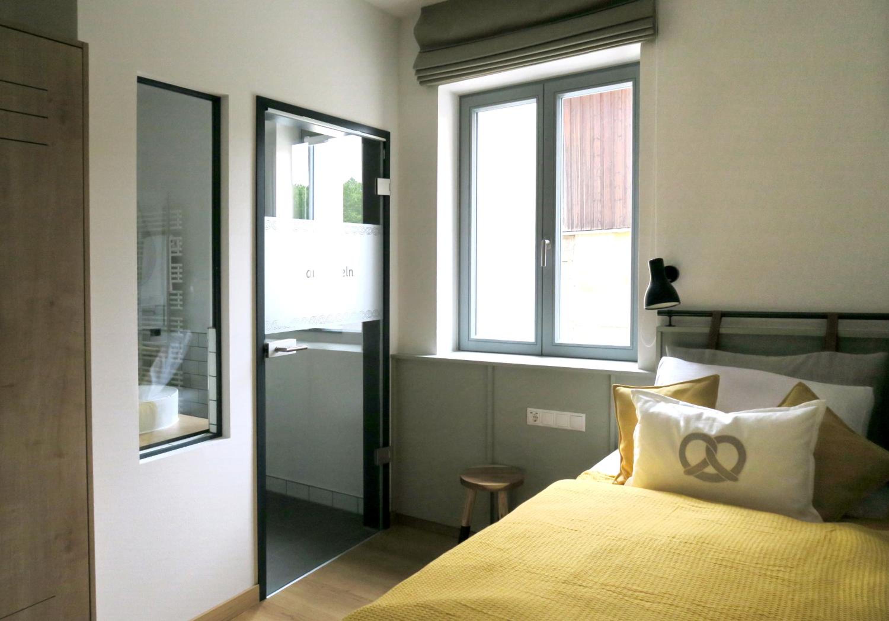 Single Room photo 3