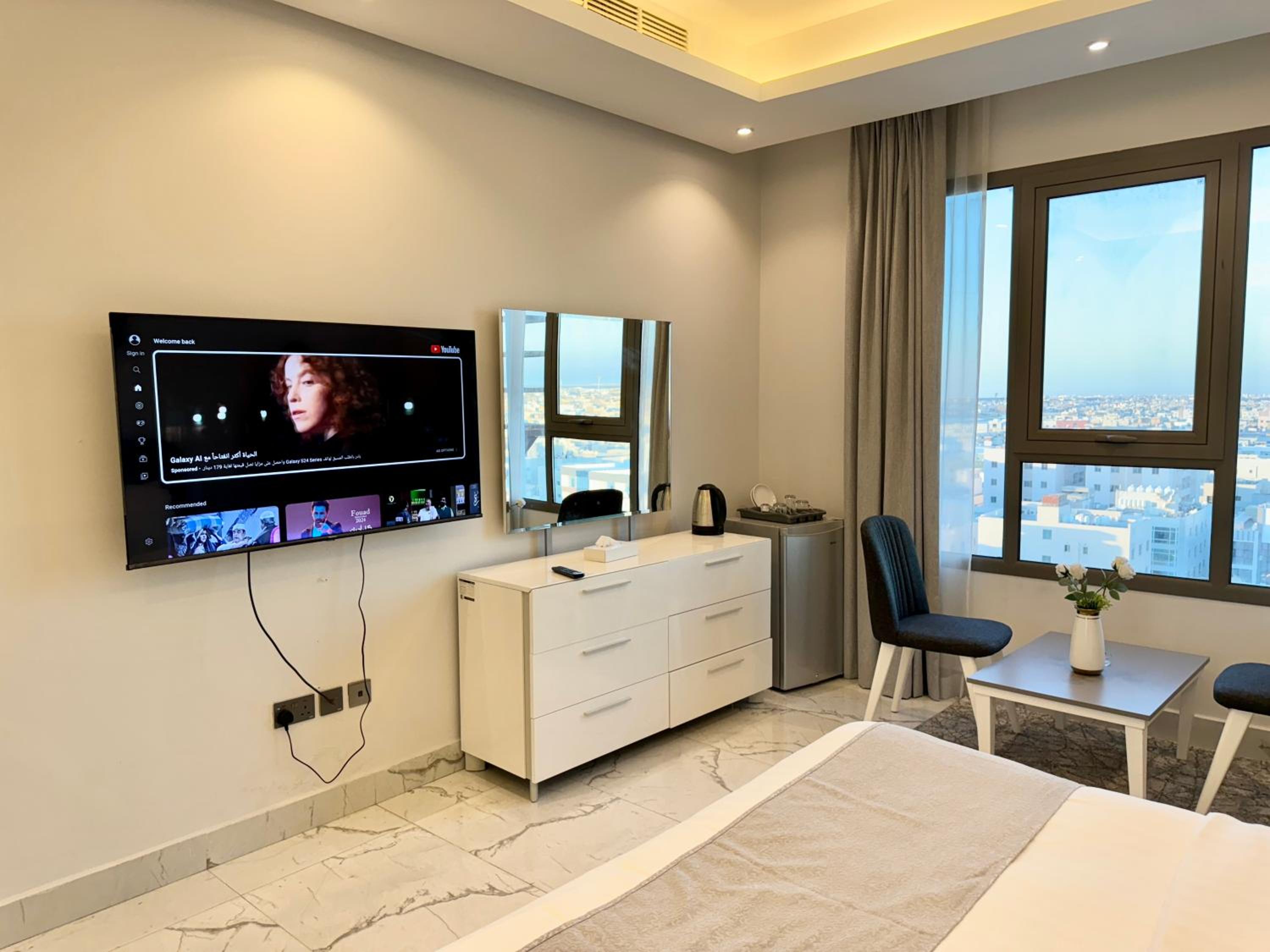 Standard King Room - Photo 1