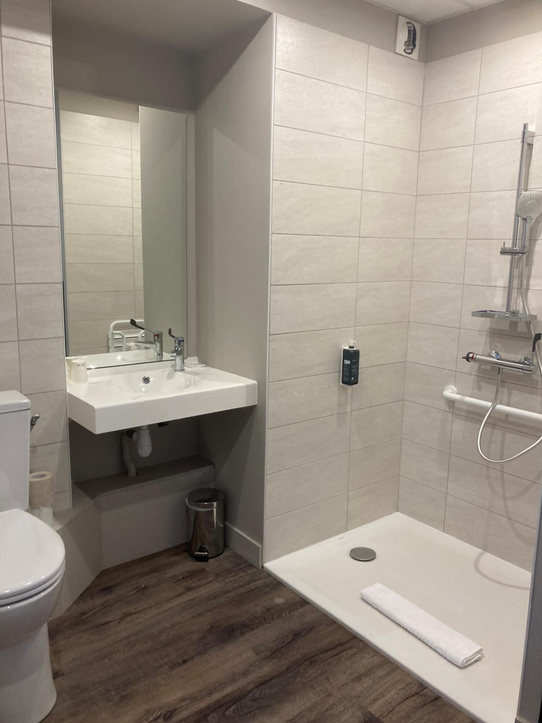 Brit Hotel Saint-Nazaire Centre, Photo 2