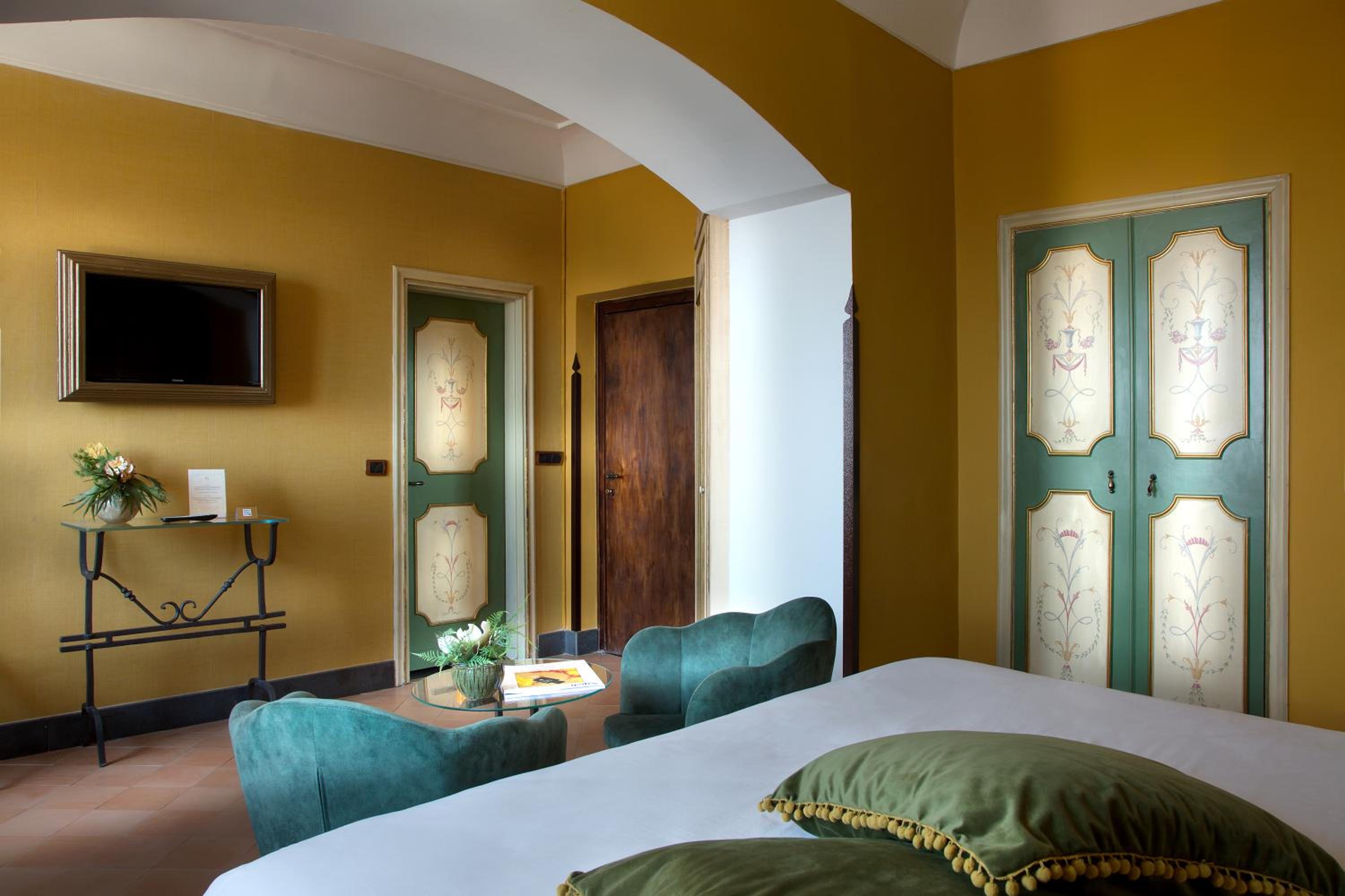 Superior Double or Twin Room with Sea View - Photo 10